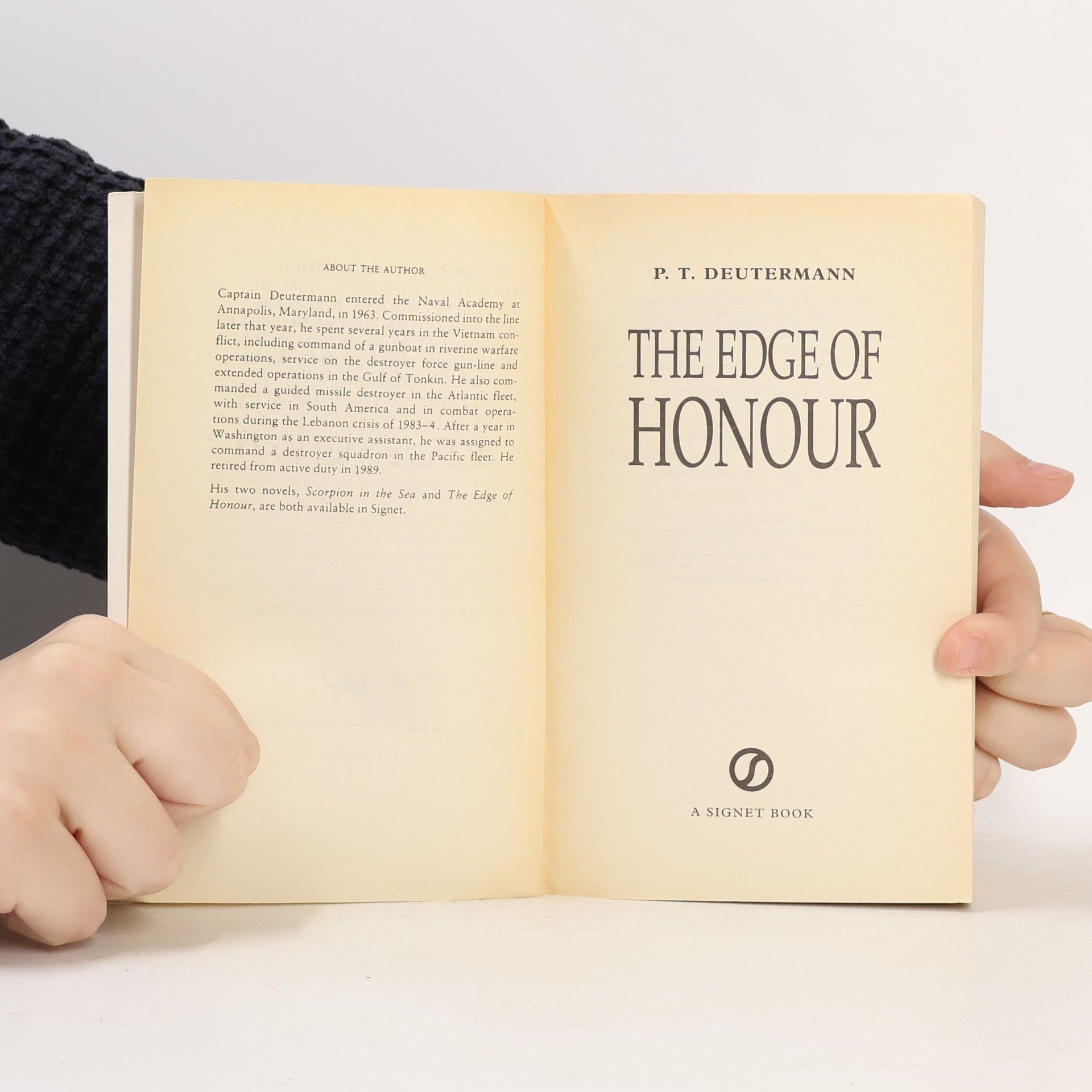 P.T. Deutermann The Edge of Honour