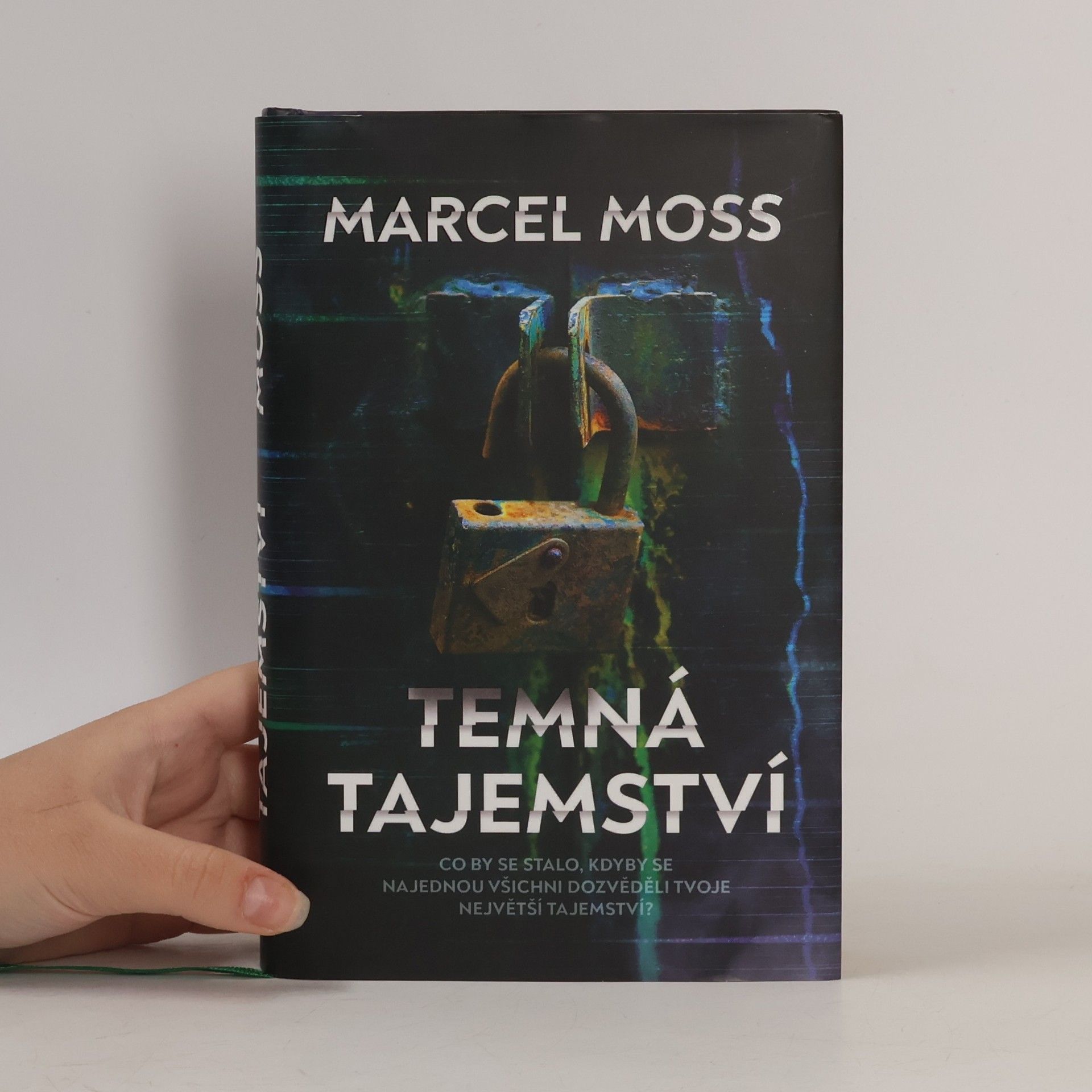 Marcel Moss Temná tajemství