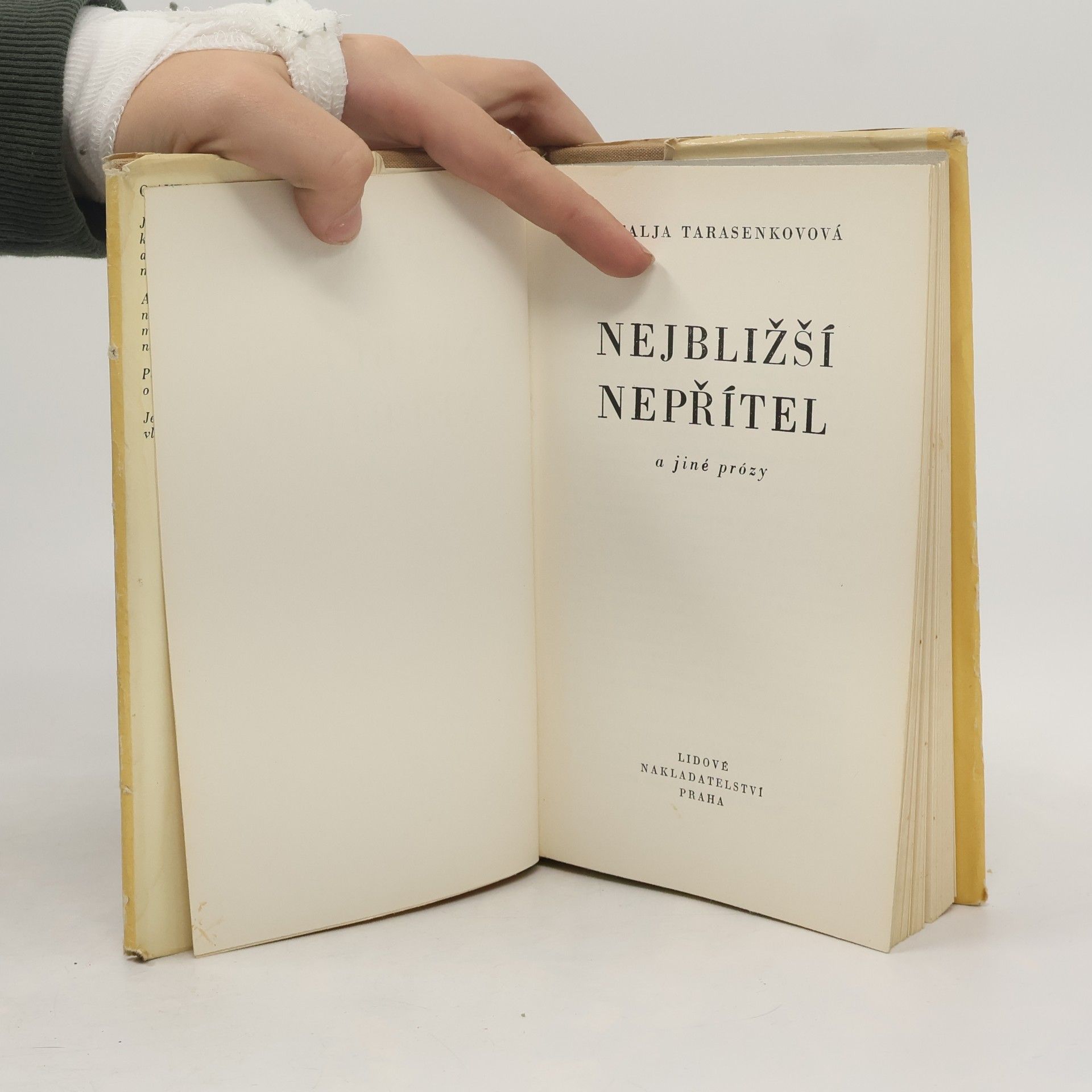 Natalja Nikolajevna Tarasenkovová Nejbližší nepřítel