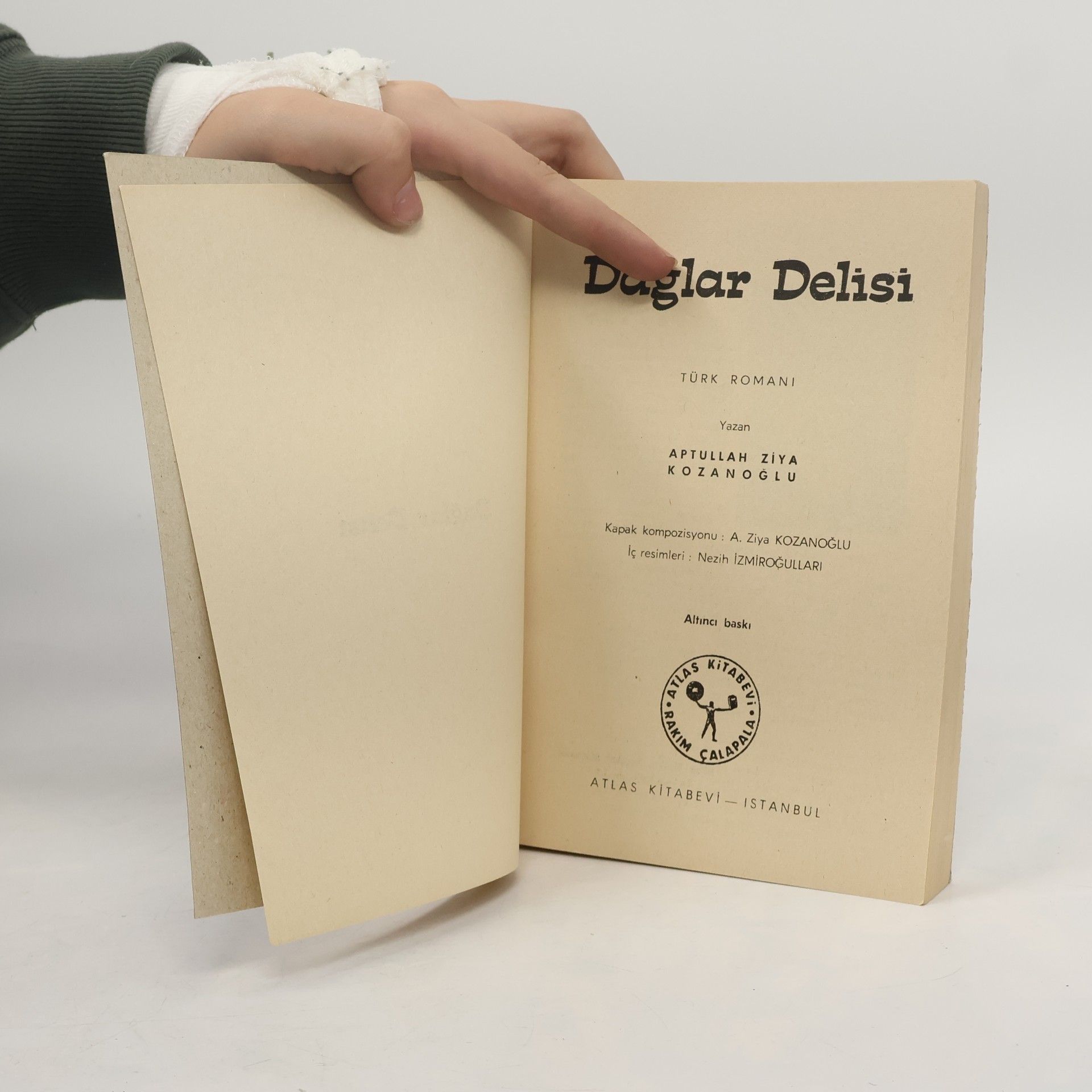 Aptullah Zi̇ya Kozanoğlu Dağlar Delisi