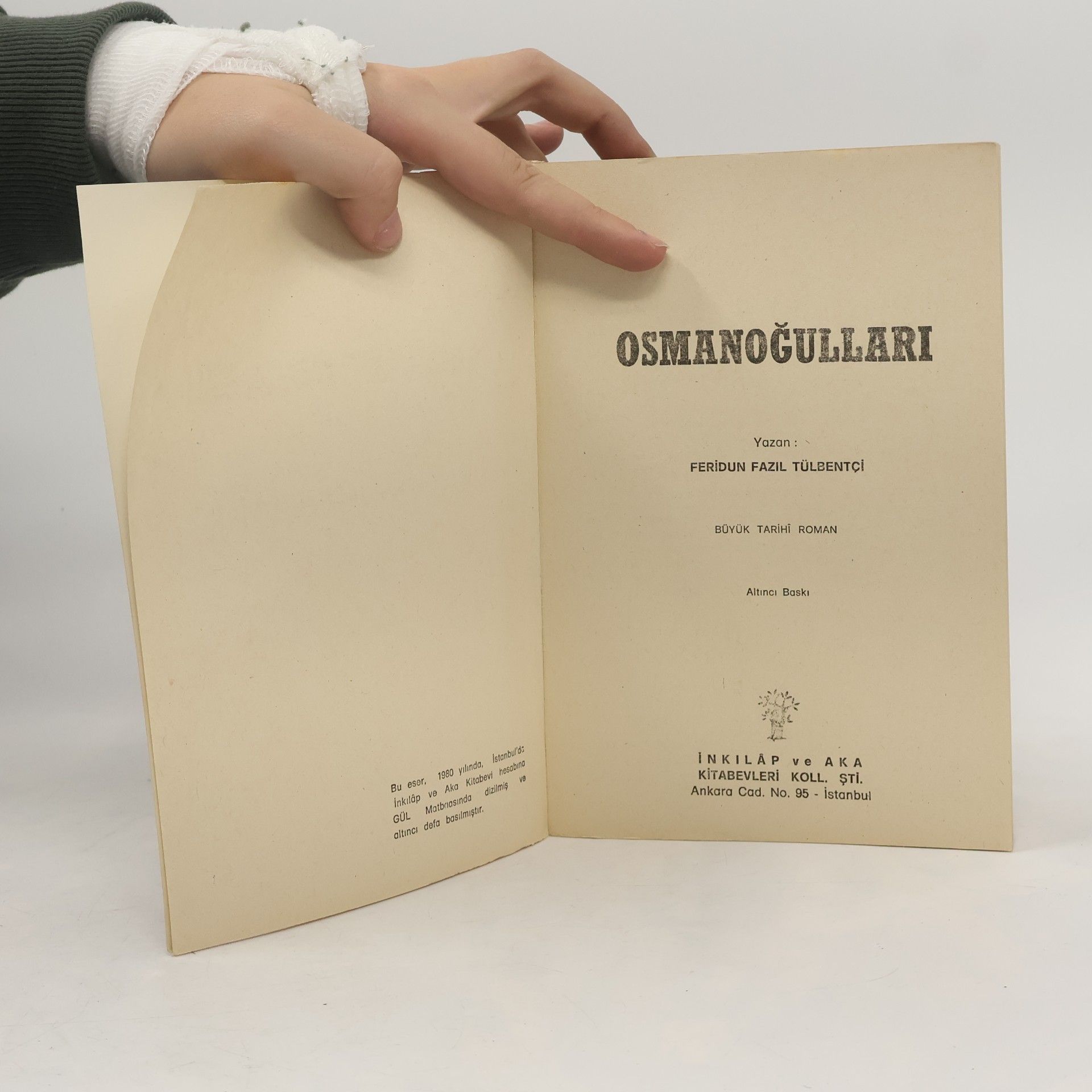 Feri̇dun Fazil Tülbentçi̇ Osmanoğulları