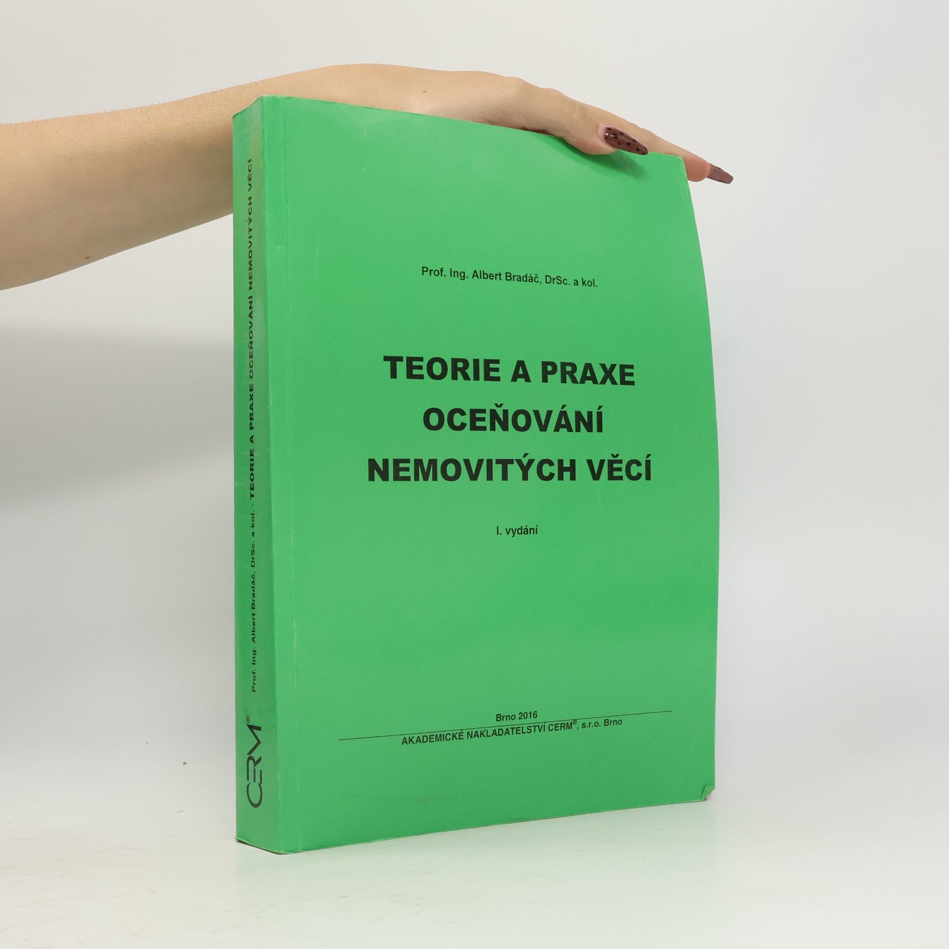 Teorie a praxe oceňování nemovitých věcí