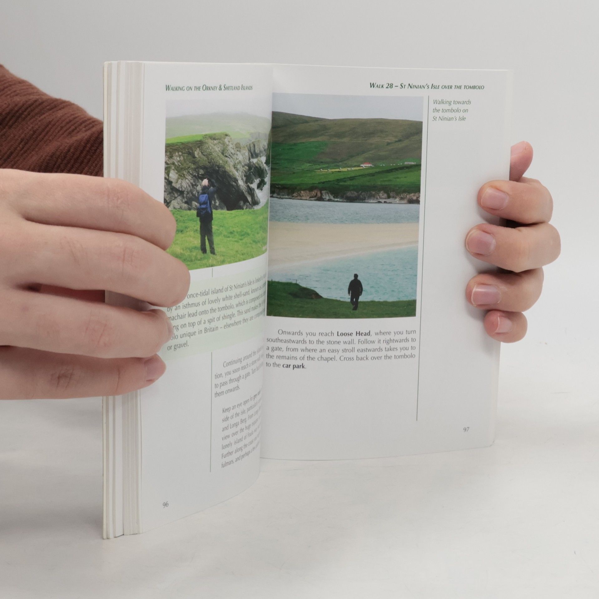 Graham Uney Cicerone Guidebooks: Walking on the Orkney and Shetland Isles