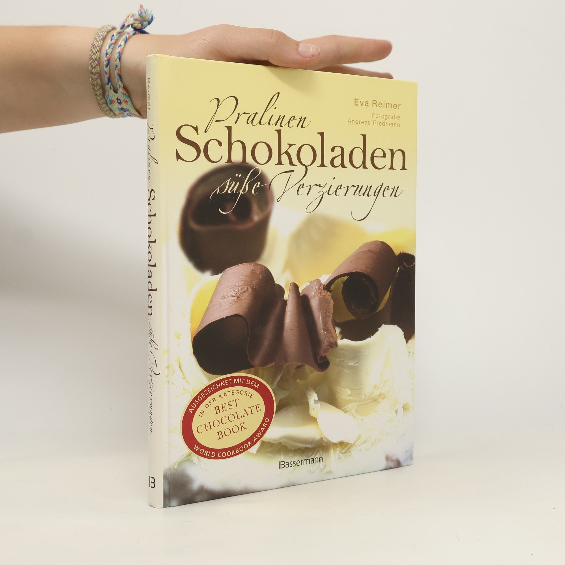 Pralinen, Schokoladen, süße Verzierungen