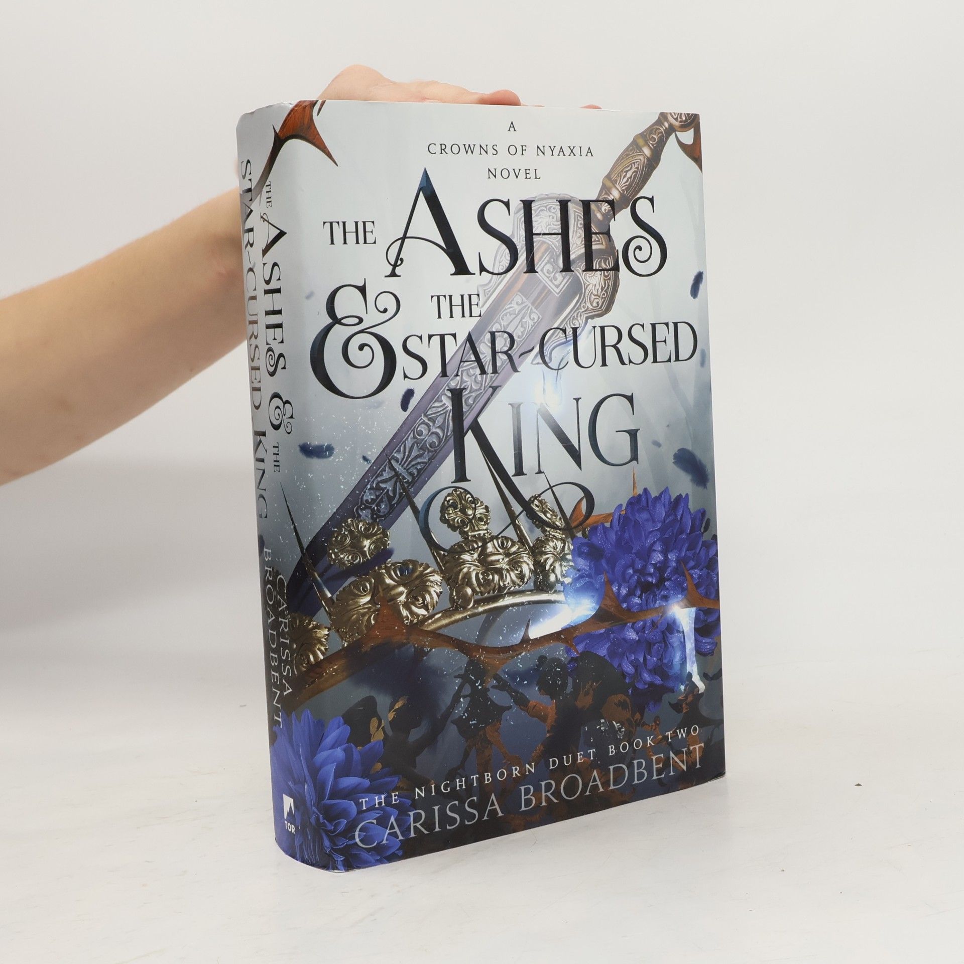 Carissa Broadbent The Ashes and the Star-Cursed King