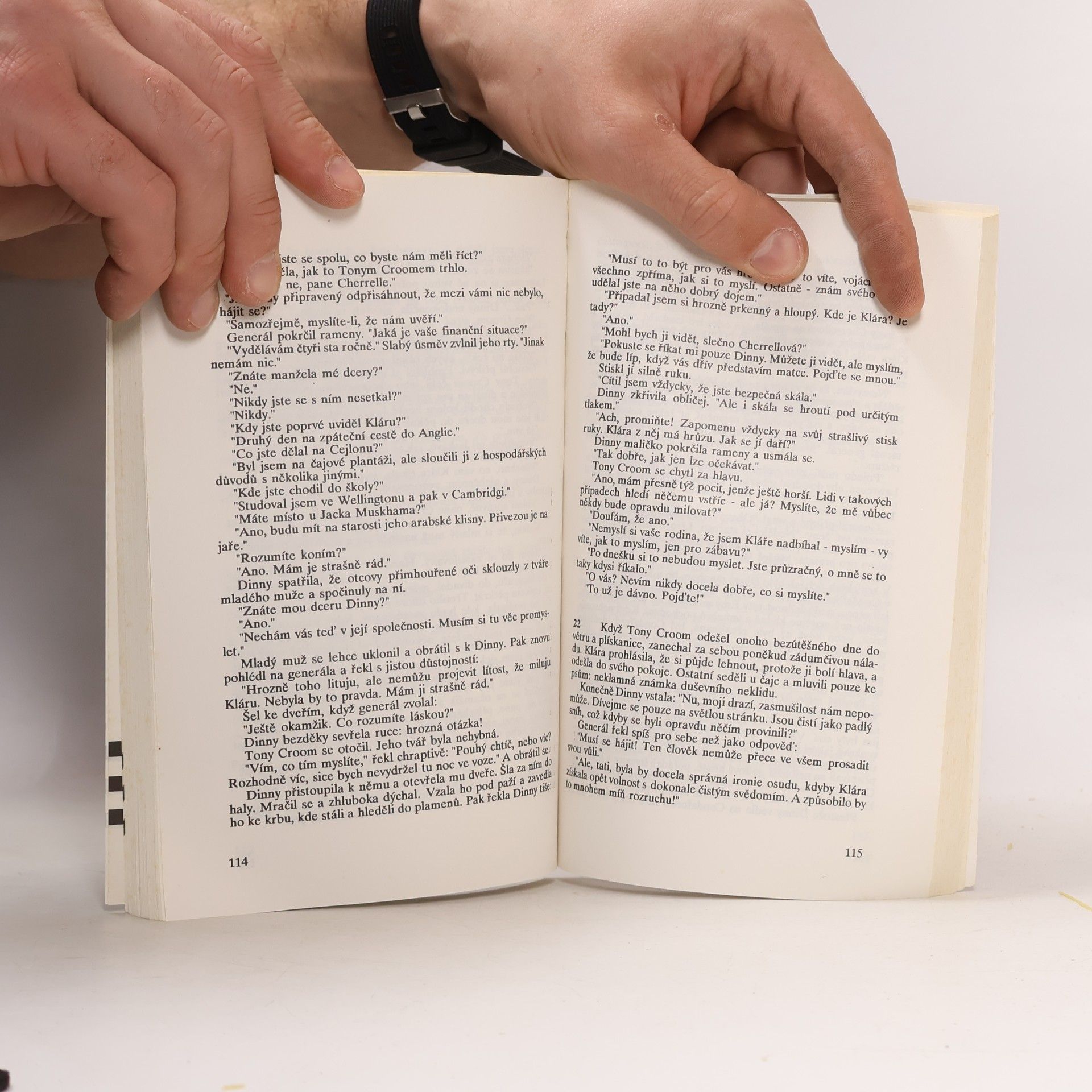 John Galsworthy Napříč proudem III. Sága rodu Forsytů.