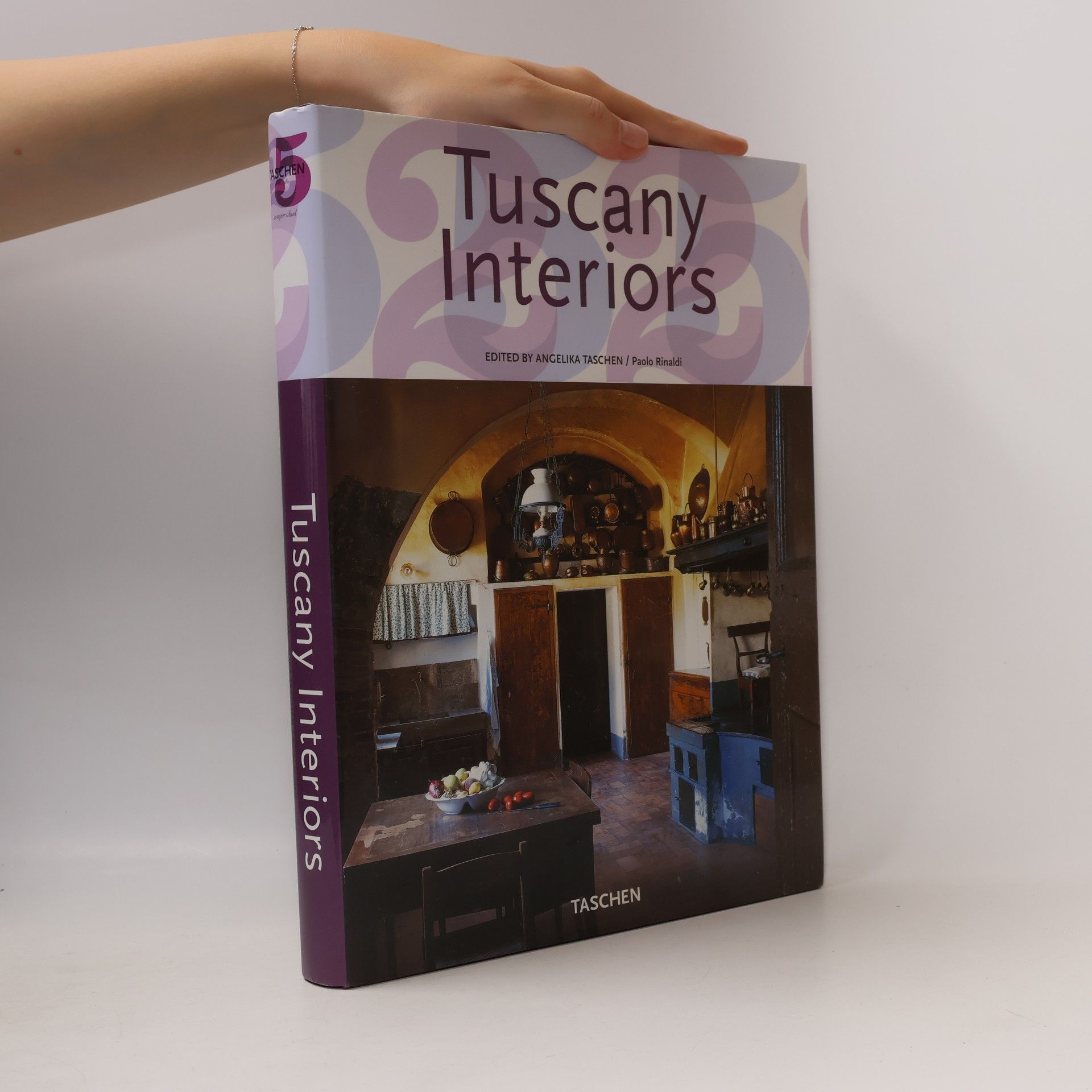 Tuscany interiors