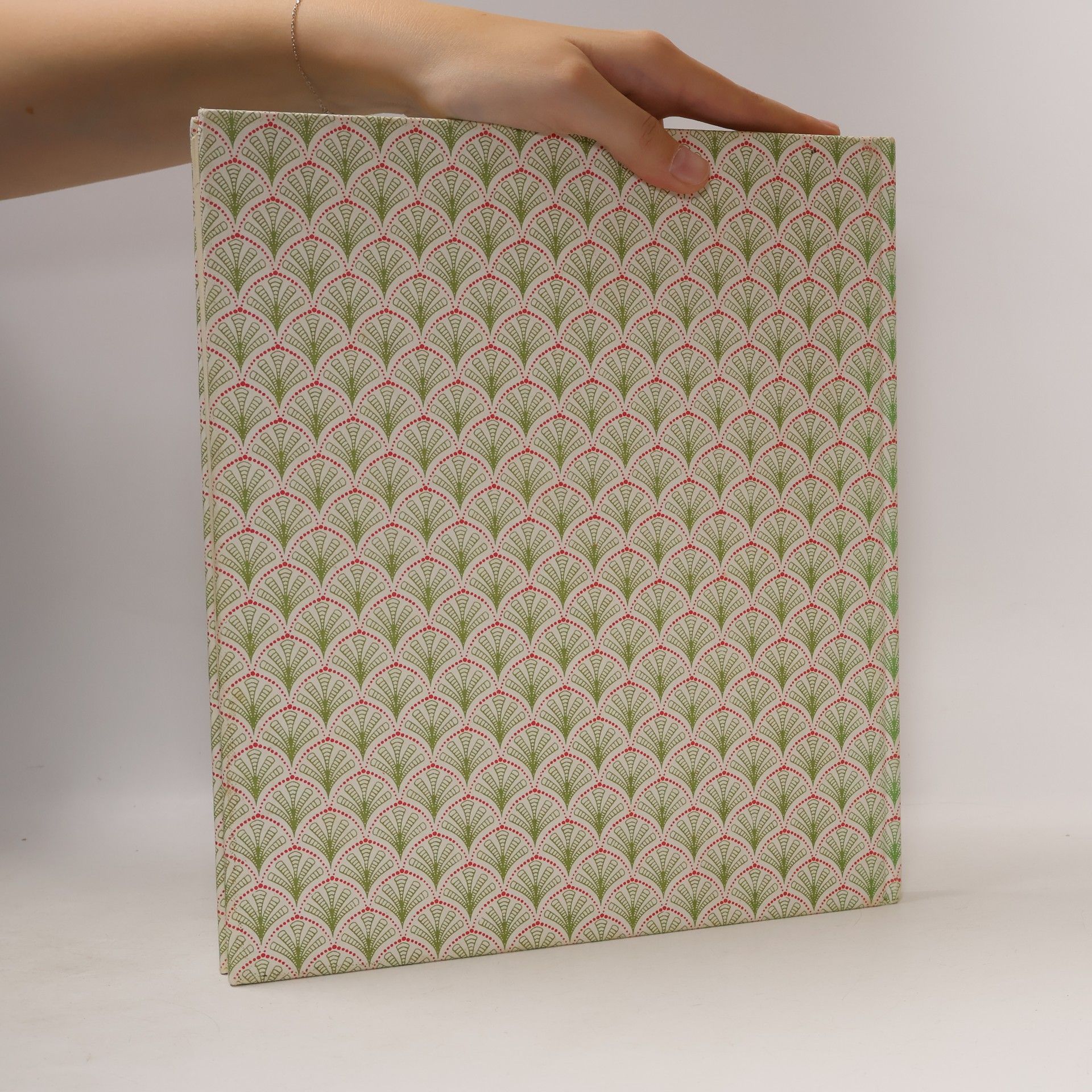 Ashley E Nickels The Laura Ashley Book of
