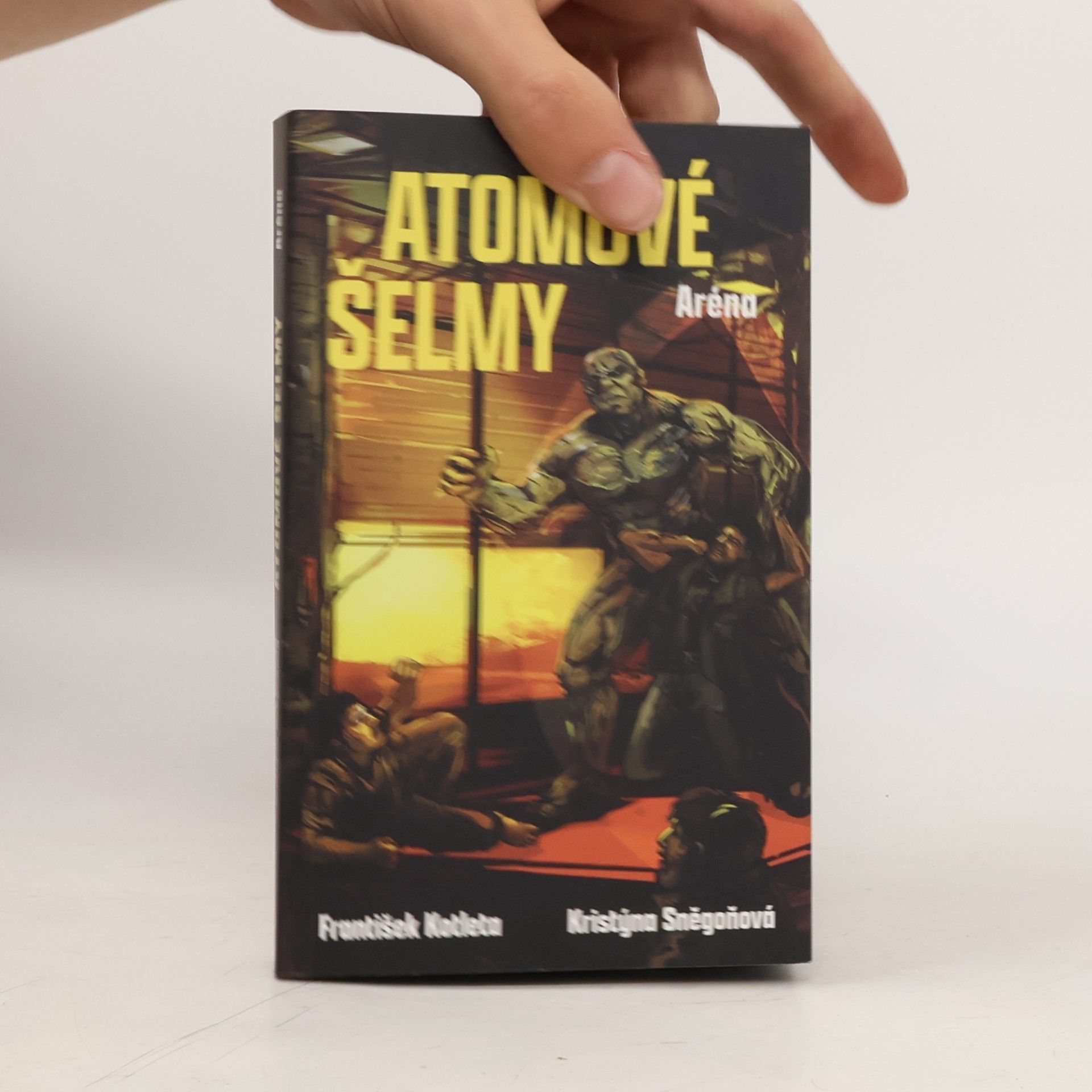 Atomové šelmy. Aréna