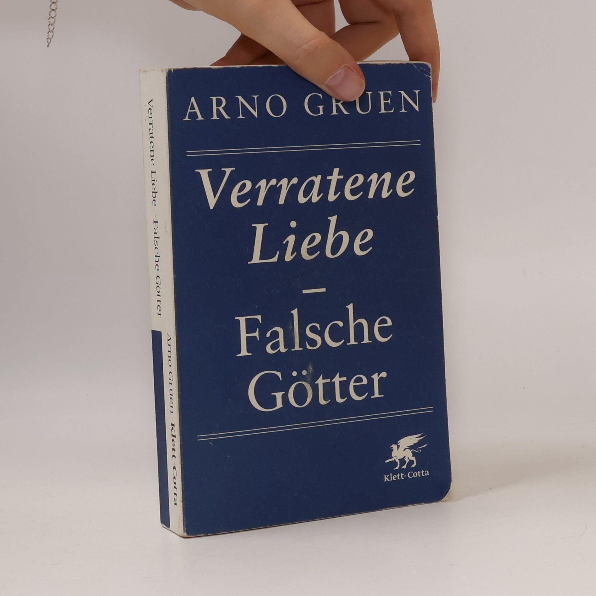 Verratene Liebe - falsche Götter
