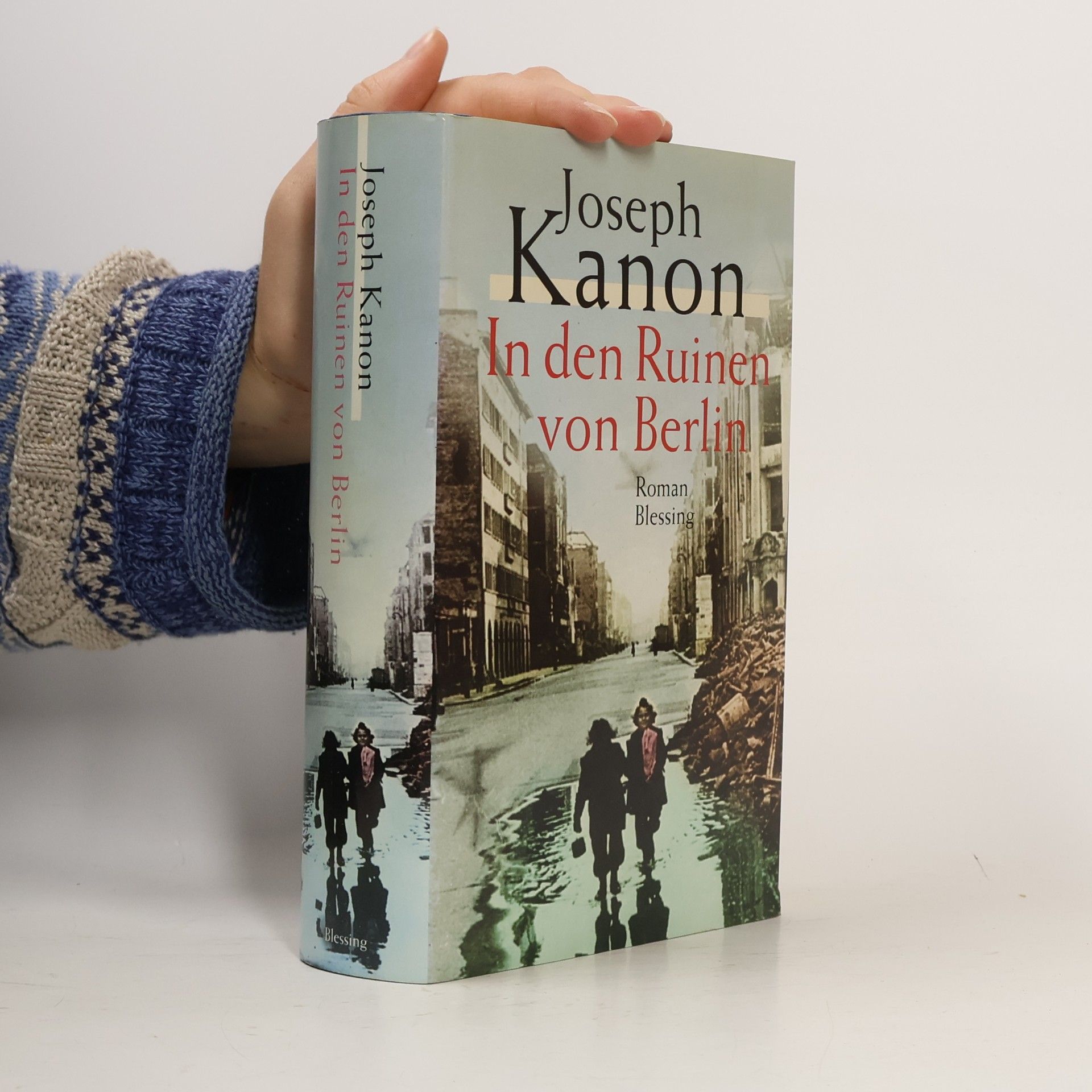 In den Ruinen von Berlin