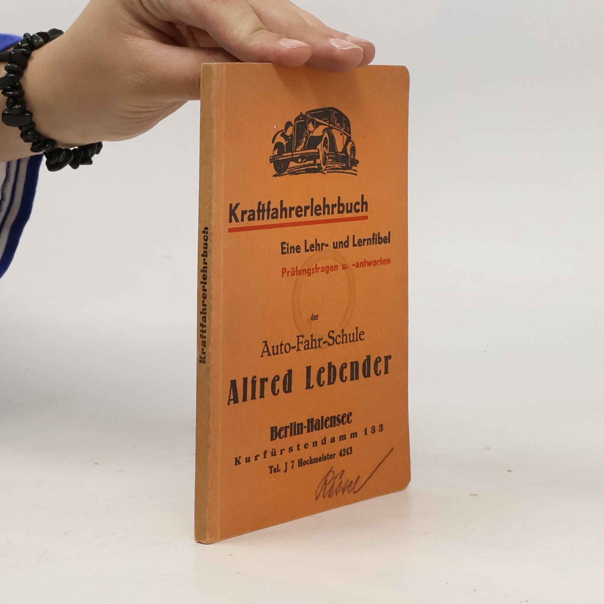 Kraftfahrerlehrbuch