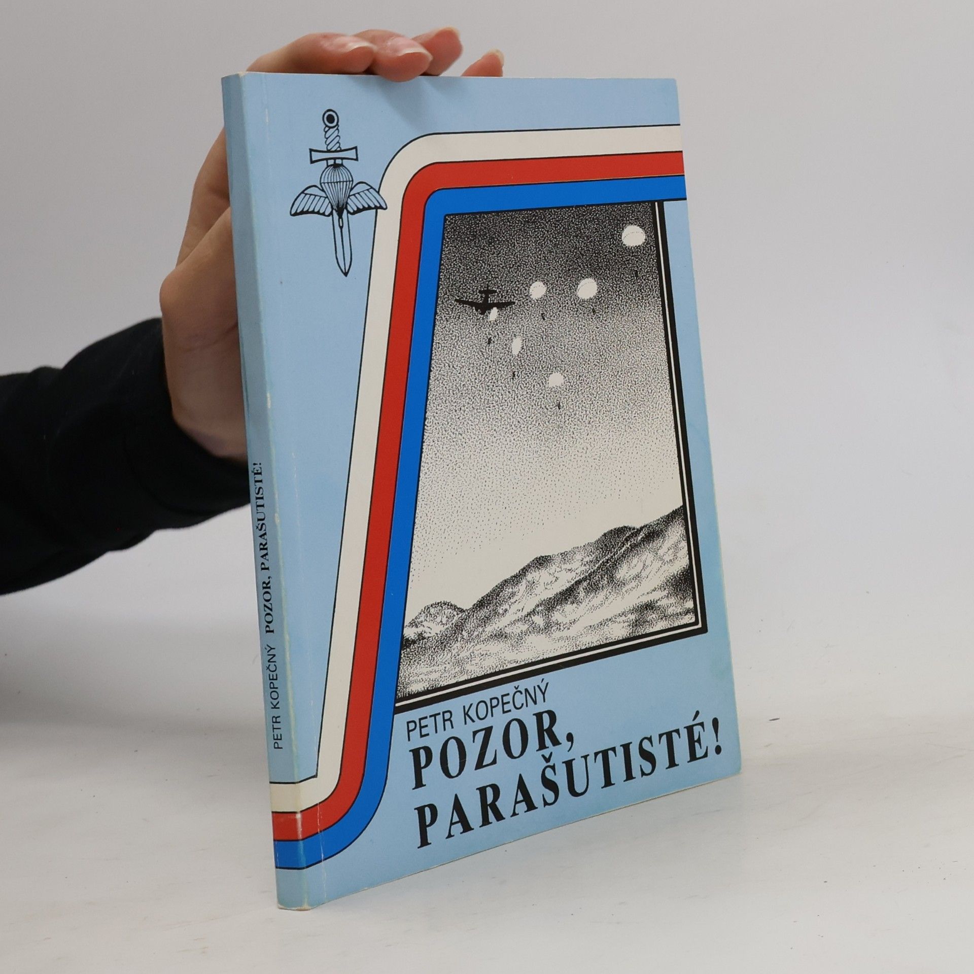 Pozor, parašutisté!