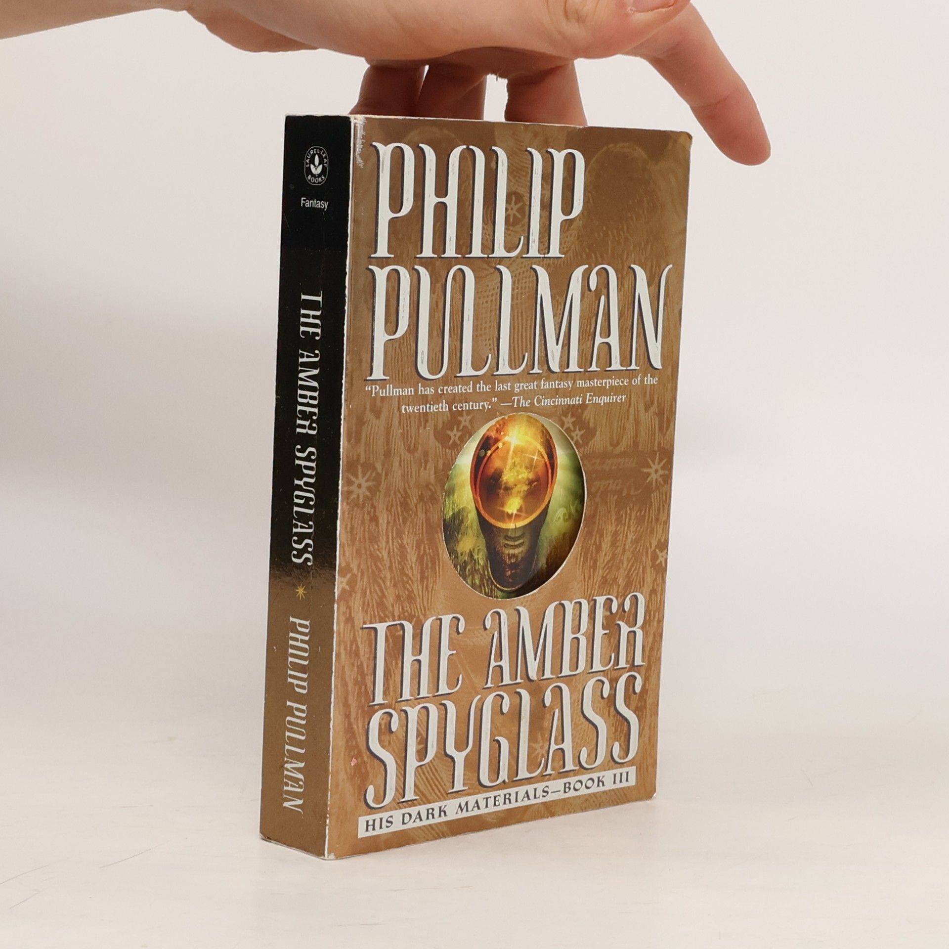 Philip Pullman The amber spyglass
