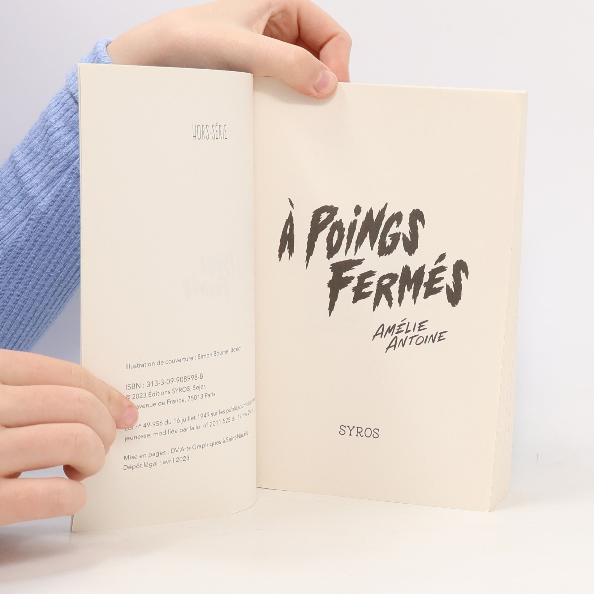 Amelie Antoine À poings fermés