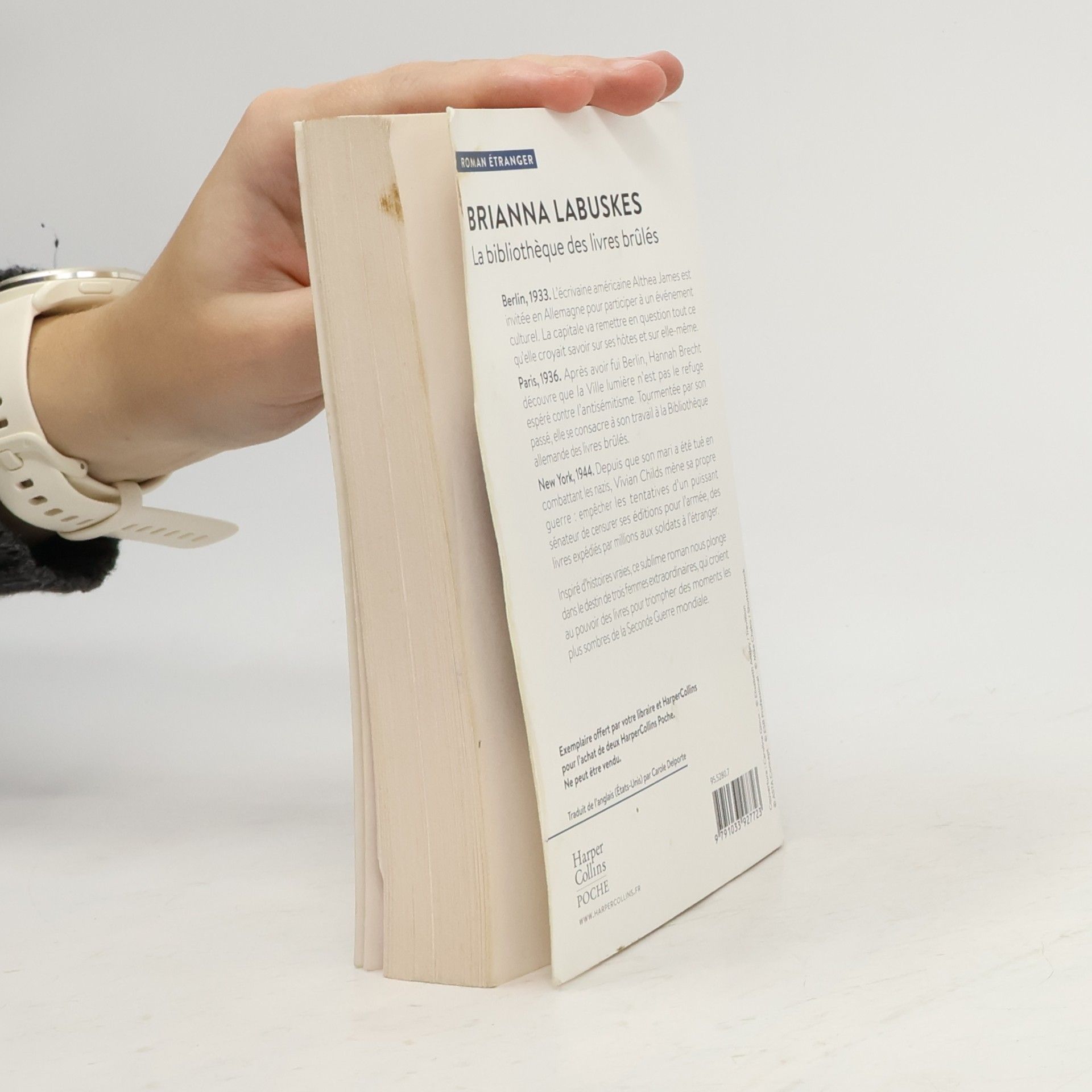 Brianna Labuskes La Bibliothèque des livres brûlés