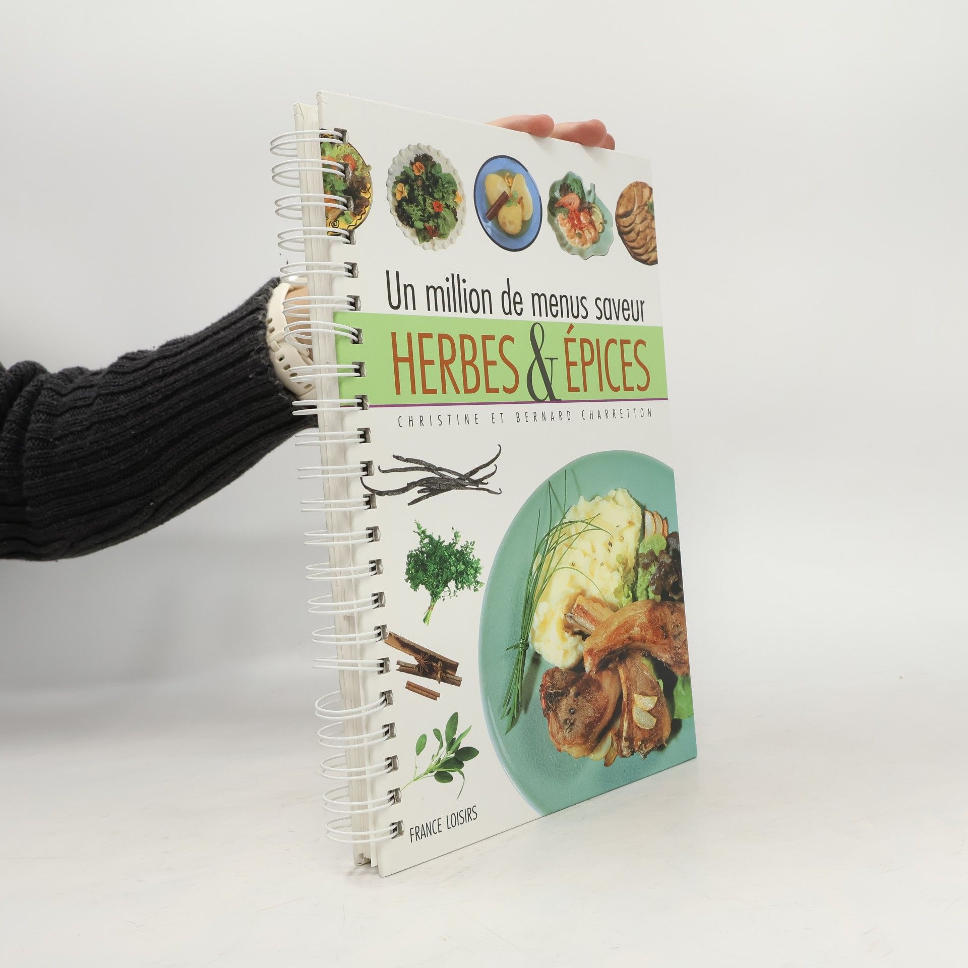 Christine Charretton Un million de menus: Herbes & épices