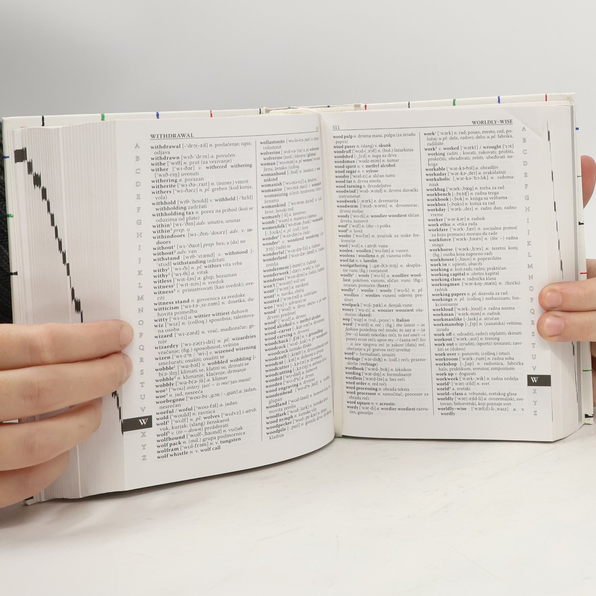 Marija Knežević English-Serbian Serbian-English Dictionary = Englesko-srpski srpsko-engleski rečnik