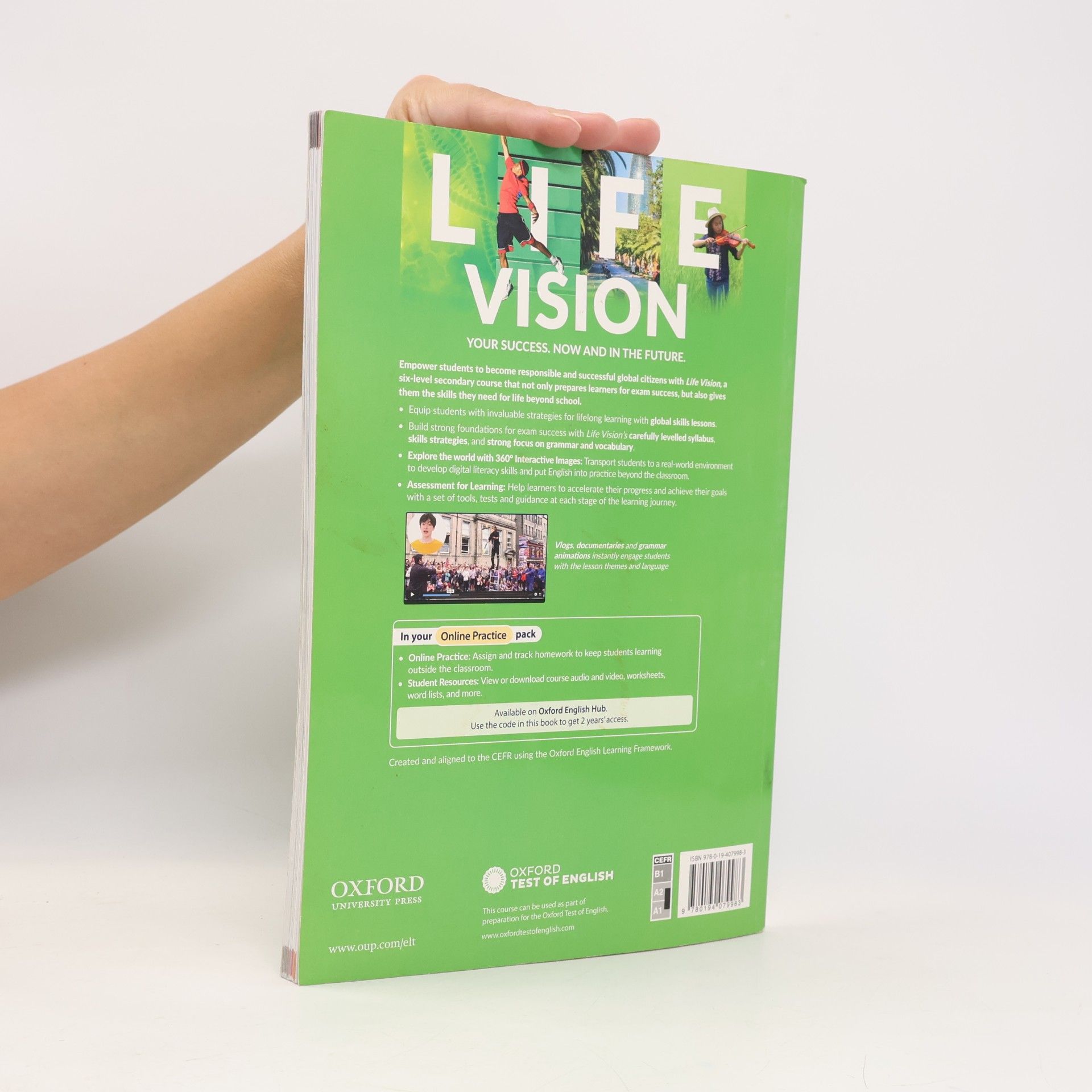 Carla Leonard Life Vision Elementary Student´s Book with Online Practice international edition
