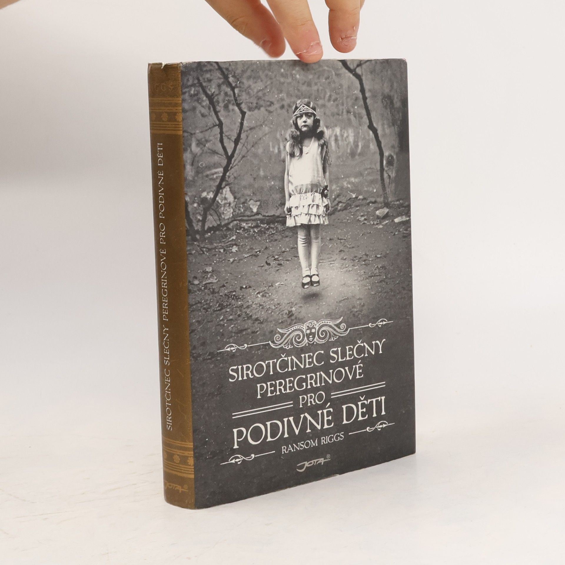 Ransom Riggs Sirotčinec slečny Peregrinové pro podivné děti