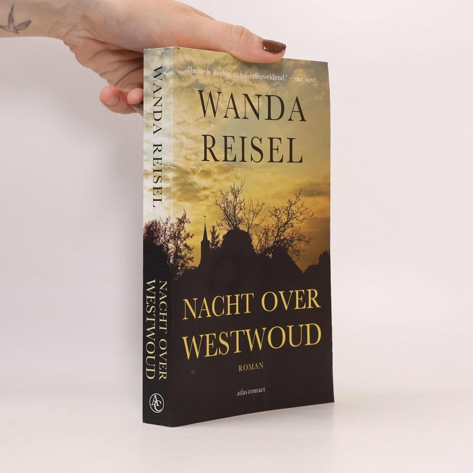 Wanda Reisel Nacht over Westwoud