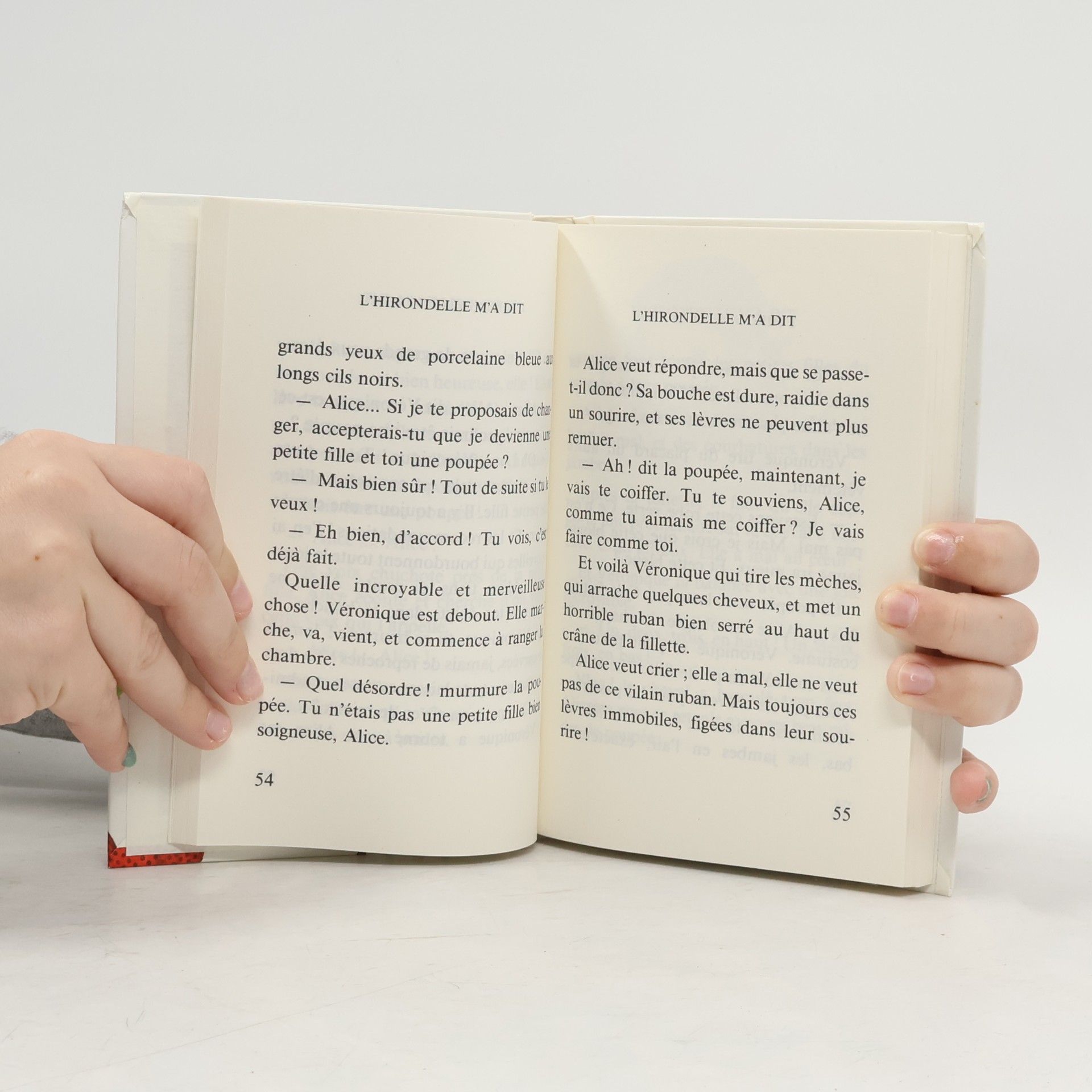 Luce Fillol La Bibliothèque Rouge et Or - 14: L'hirondelle m'a dit