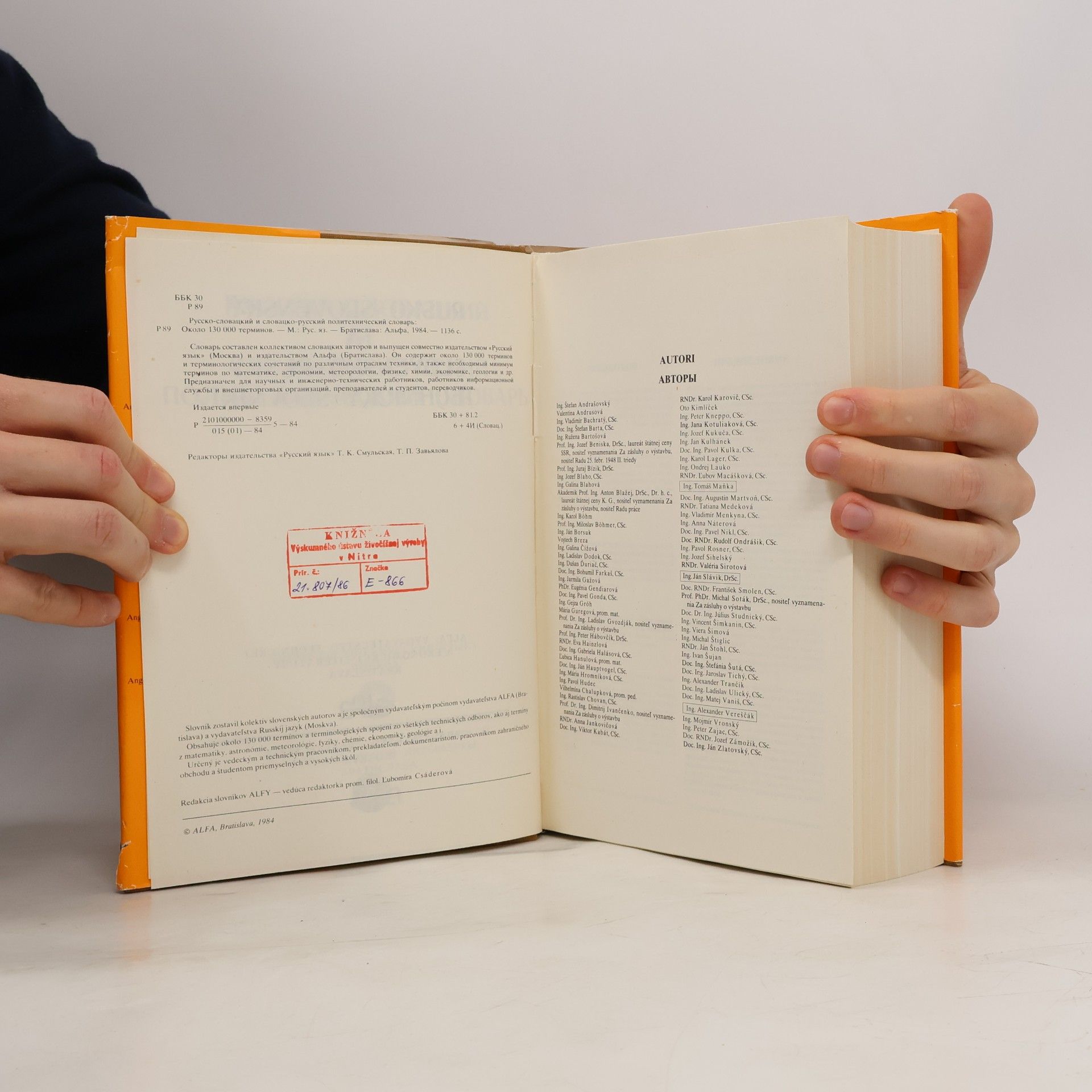 Autorenkollektiv Rusko-slovenský a slovensko-ruský technický slovník