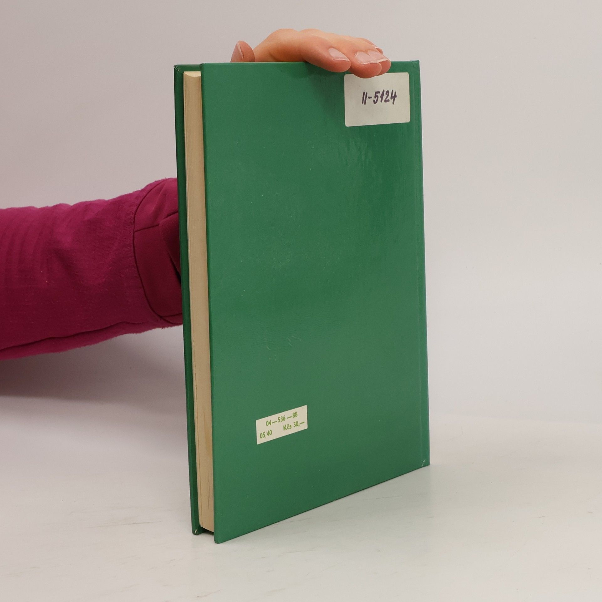 Various authors Řídící systémy pracovních strojů s mikroprocesory