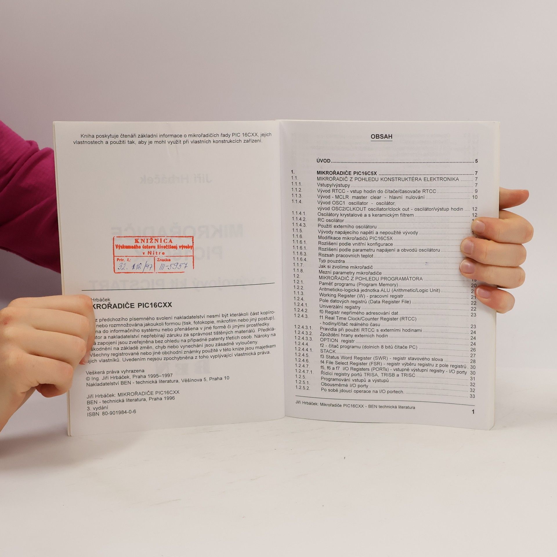 Jiří Hrbáček Mikrořadiče PIC16CXX a vývojový kit PICSTART