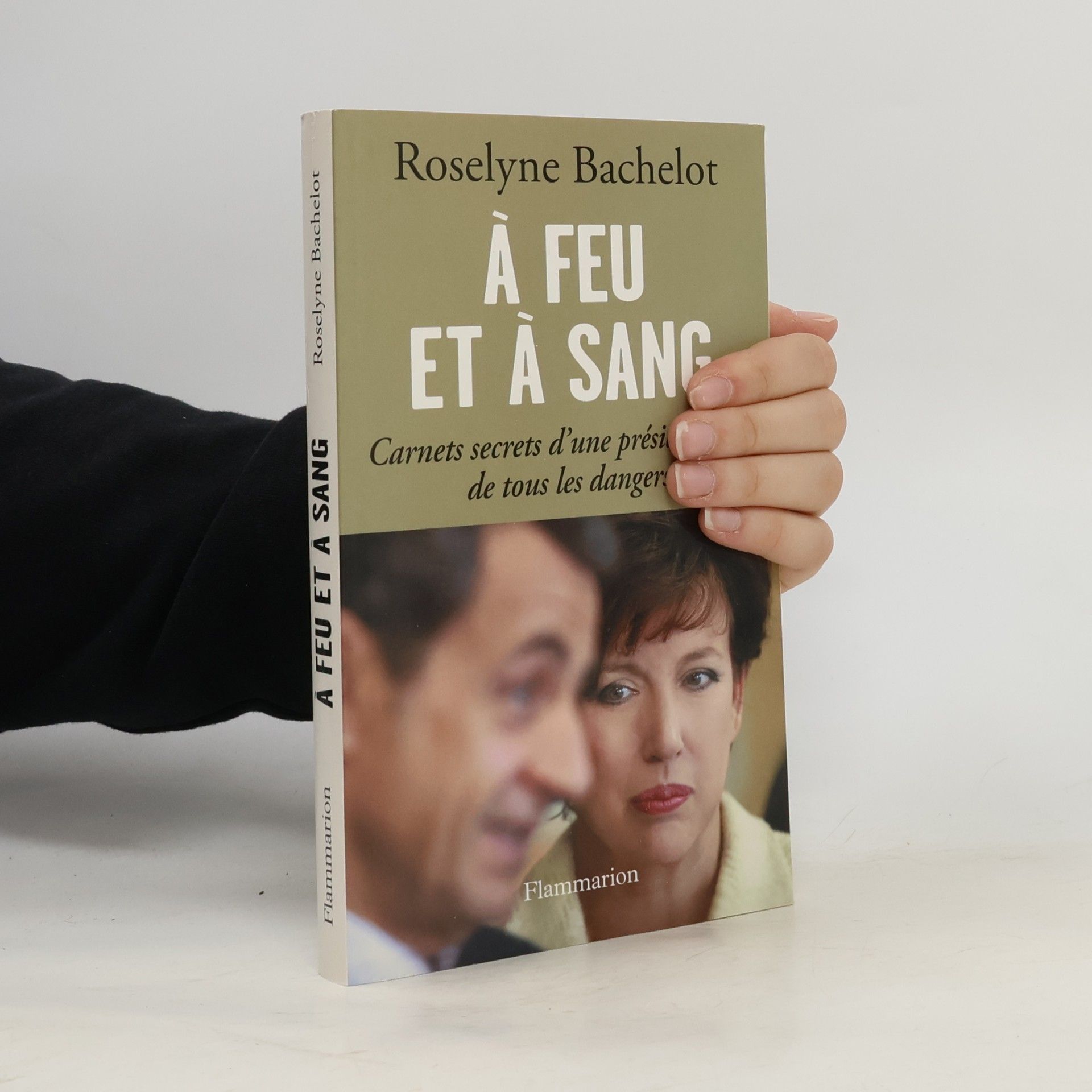 Roselyne Bachelot A feu et à sang