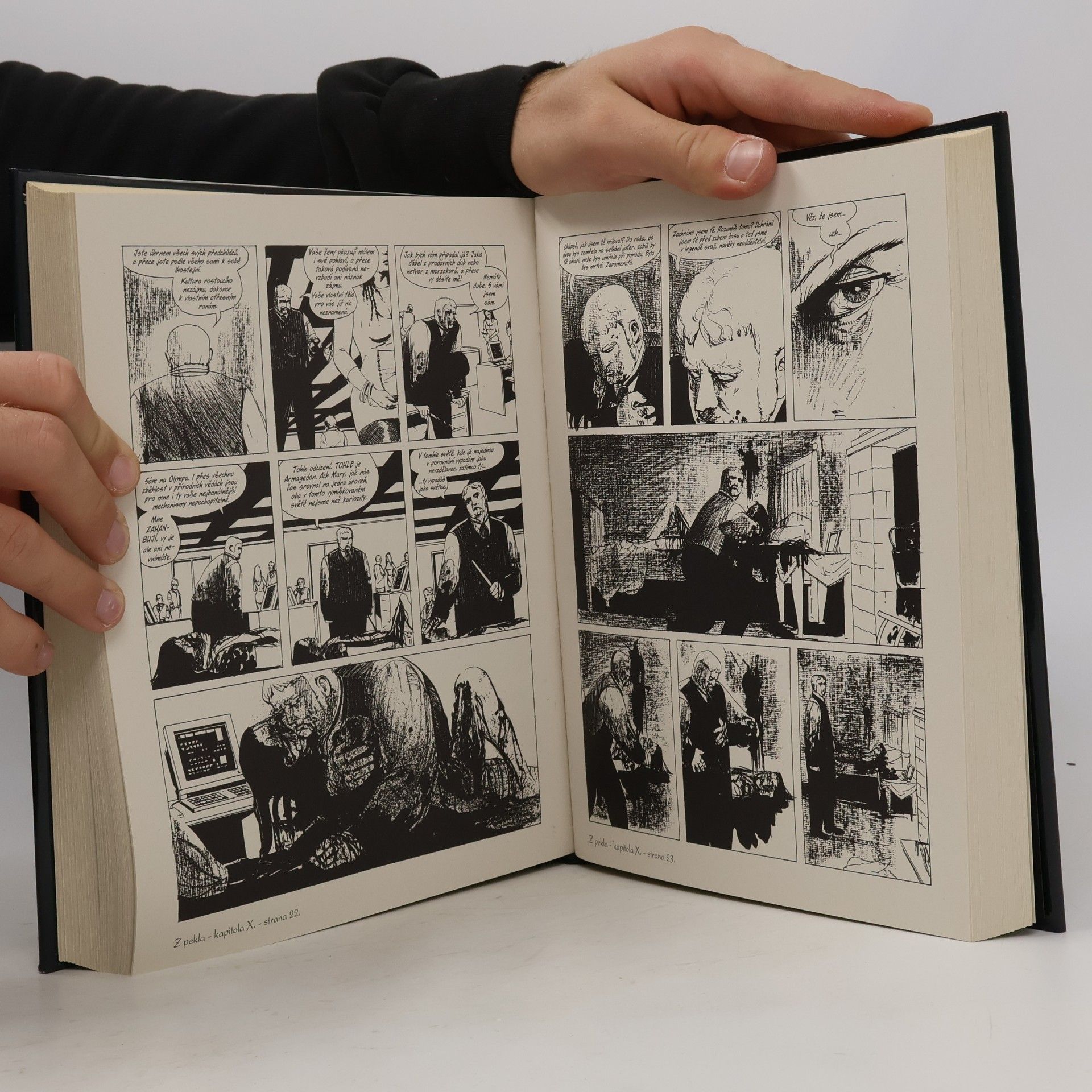 Alan Moore Z pekla