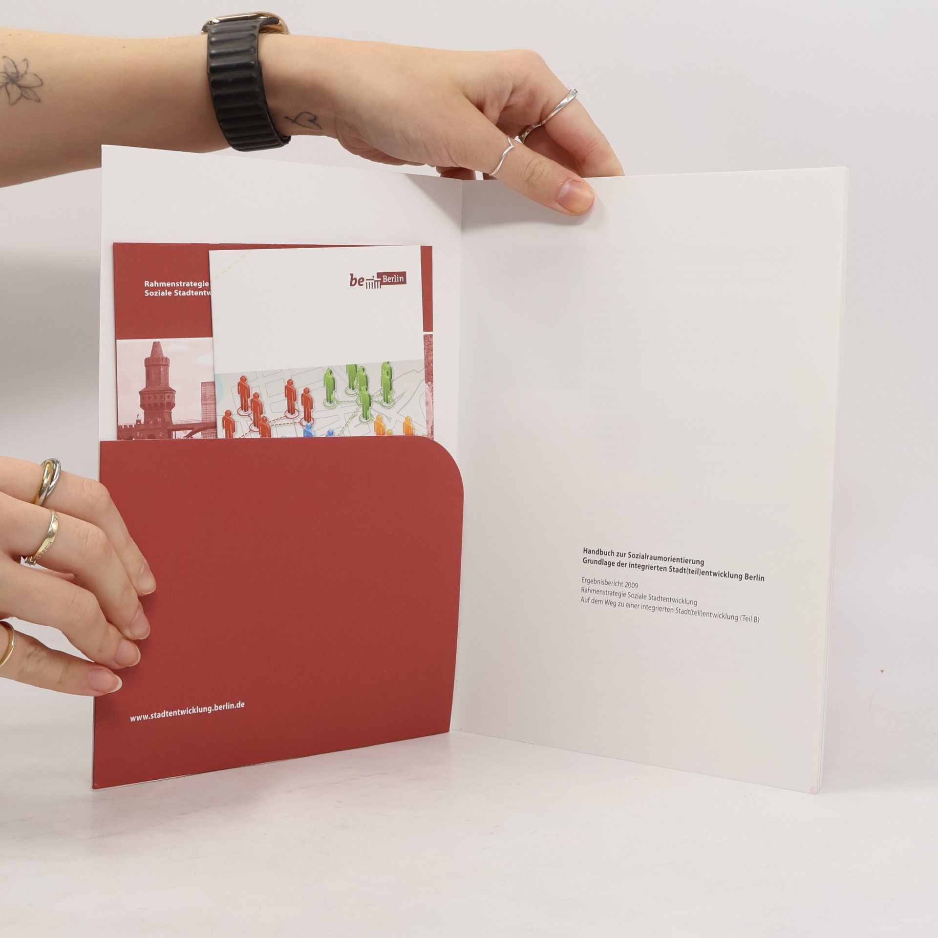 Autorenkollektiv Handbuch zur Sozialraumorientierung