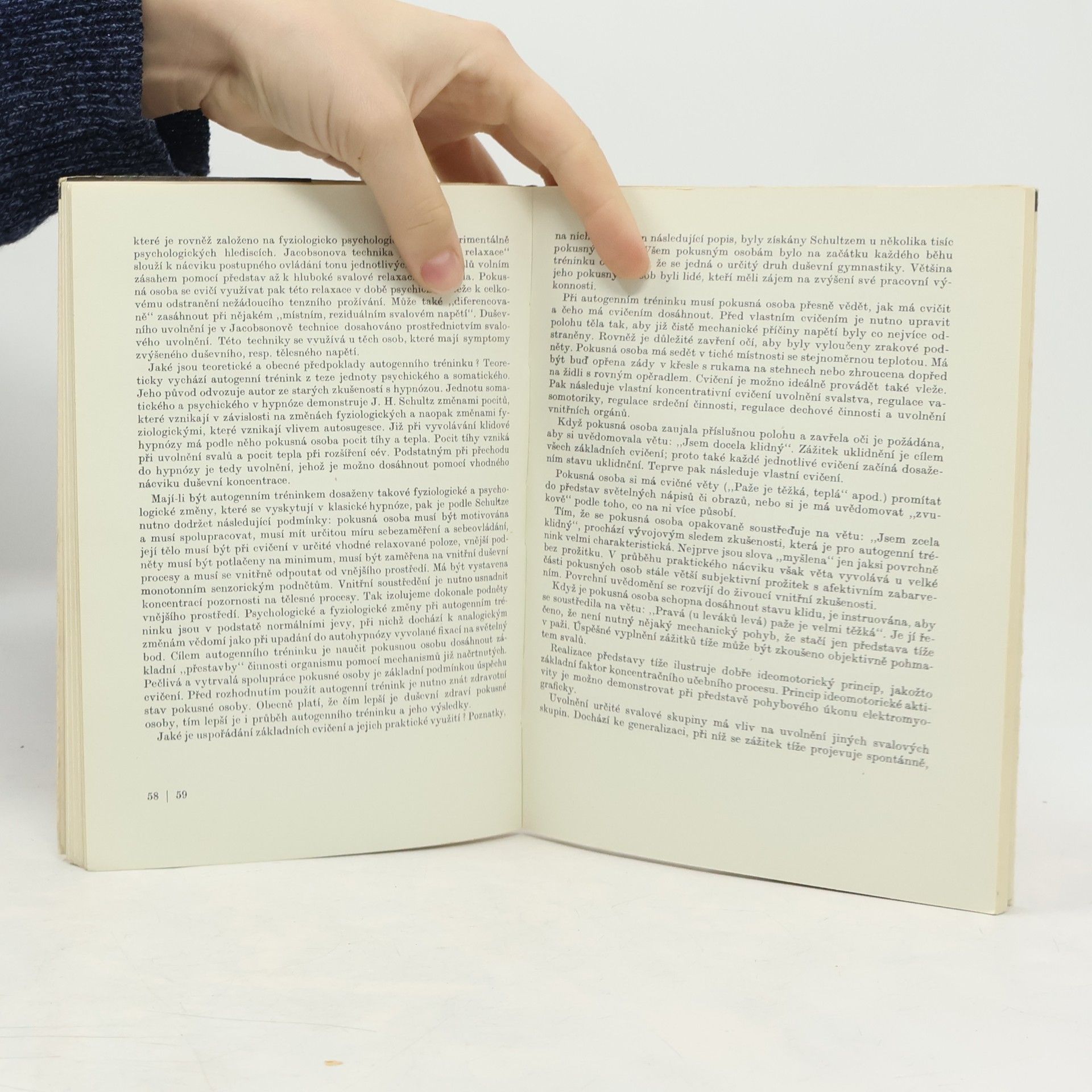 Jiří Hoskovec Psychologie hypnózy a sugesce