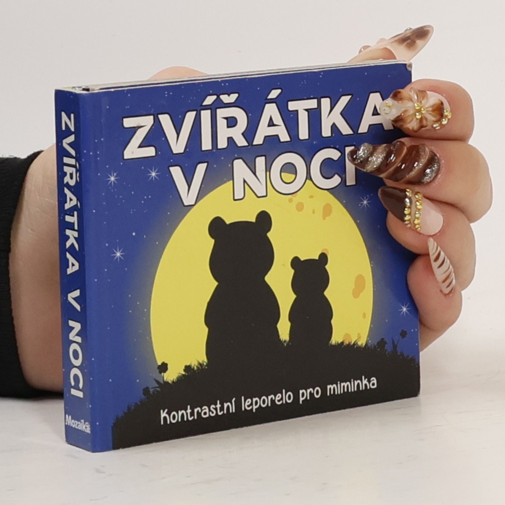 Kolektiv autorů Zvířátka v noci. Kontrastní leporelo pro miminka