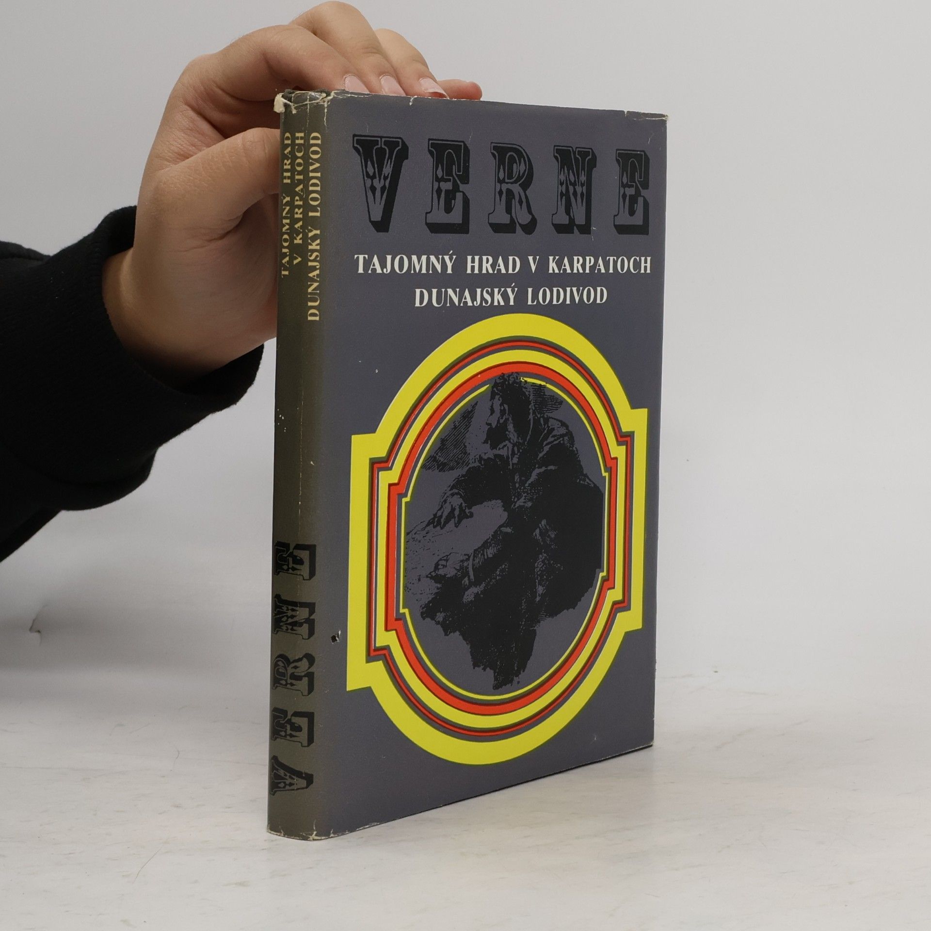 Jules Verne Tajomný hrad v Karpatoch. Dunajský lodivod