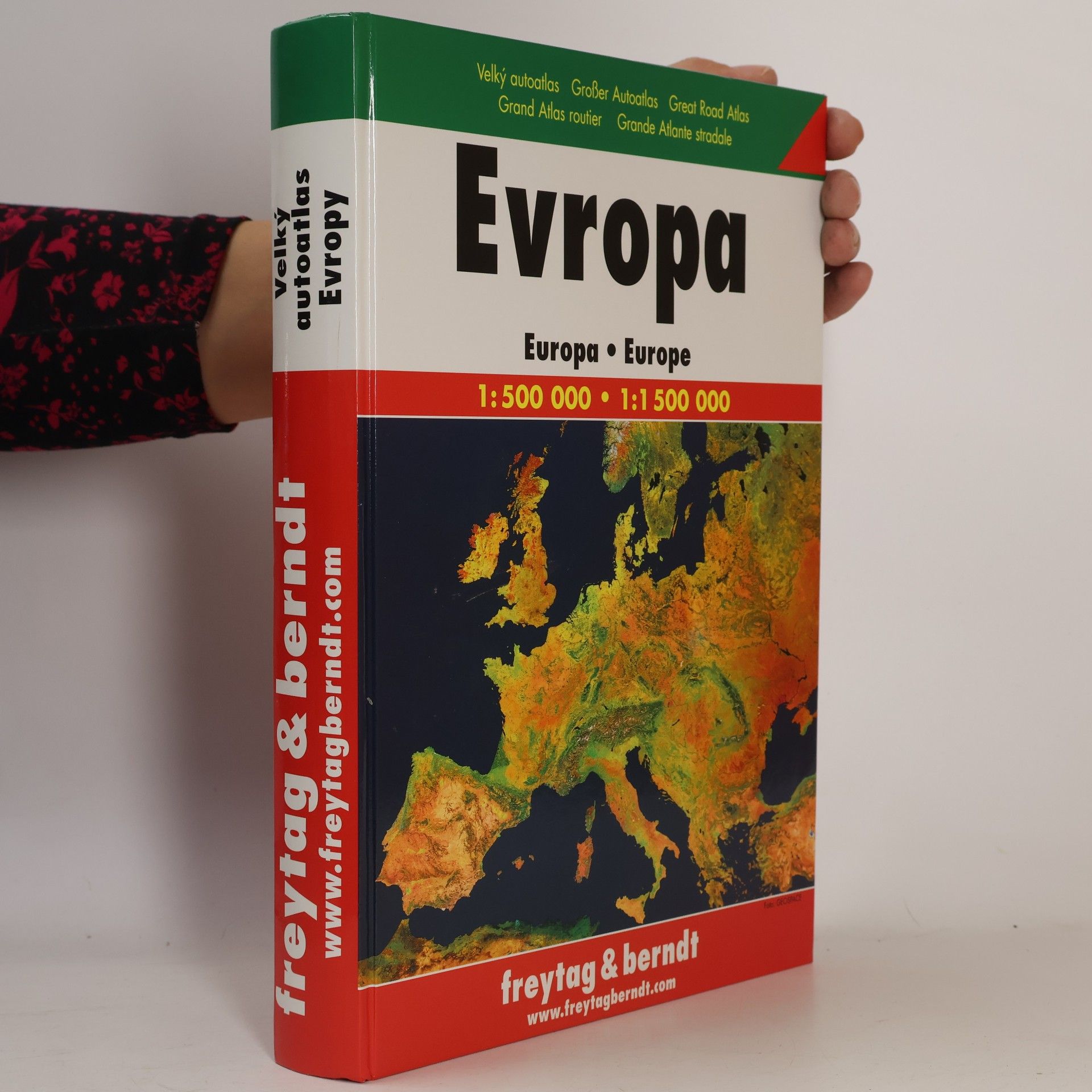 Kolektiv autorů Evropa. Velký autoatlas. 1:500 000 : 1:1 500 000