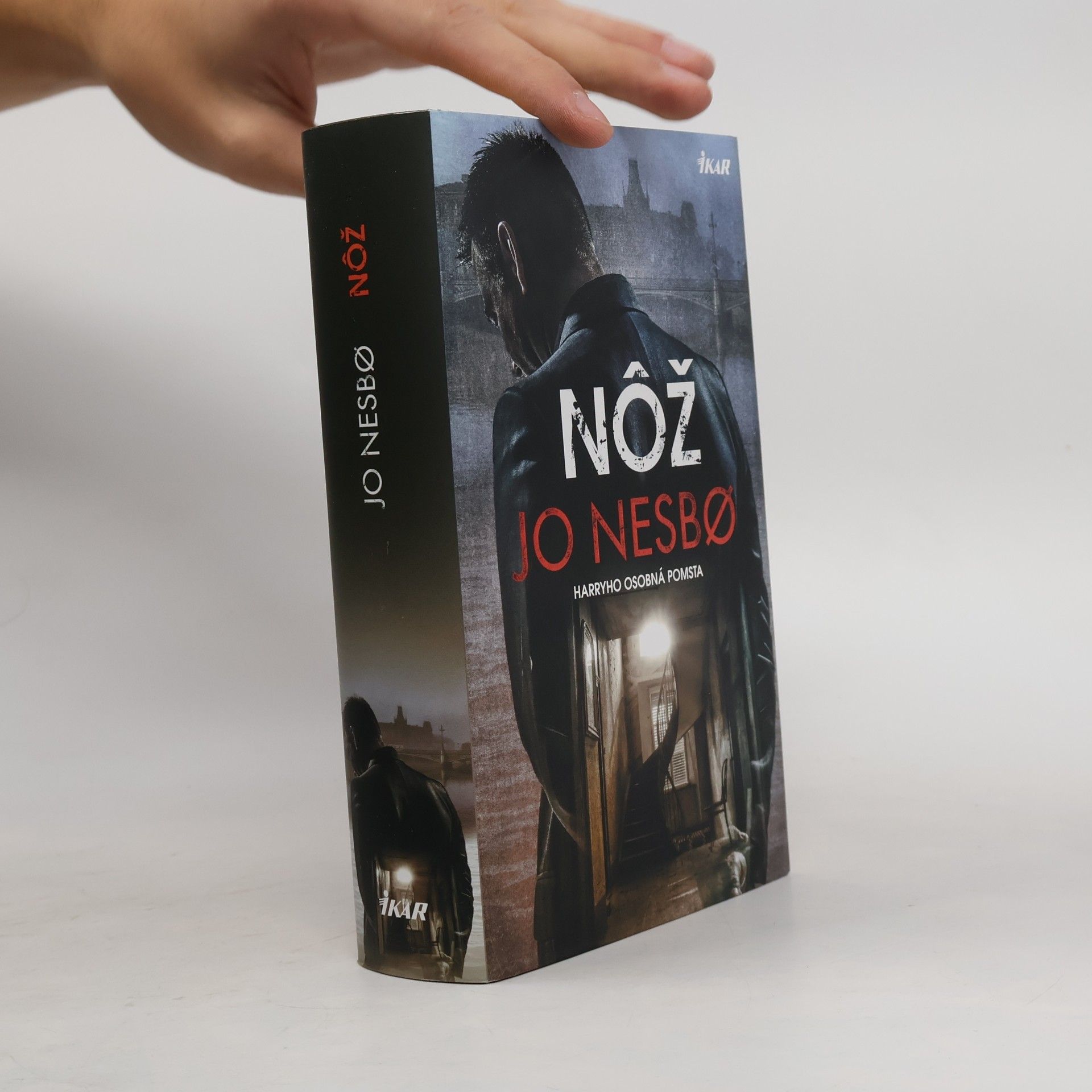 Jo Nesbø Nôž