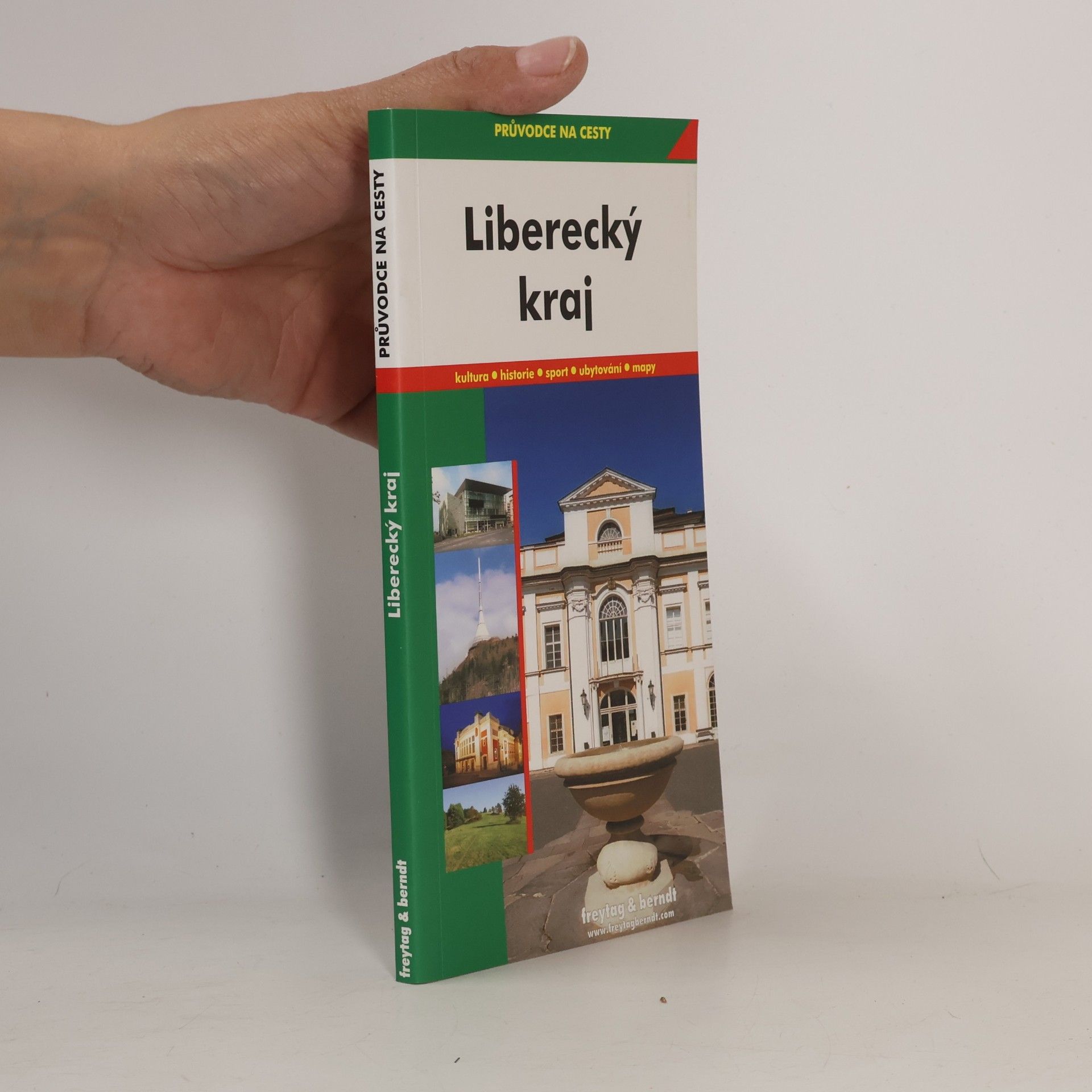 Lehce vychýlená zeměkoule aneb počítání poledníků