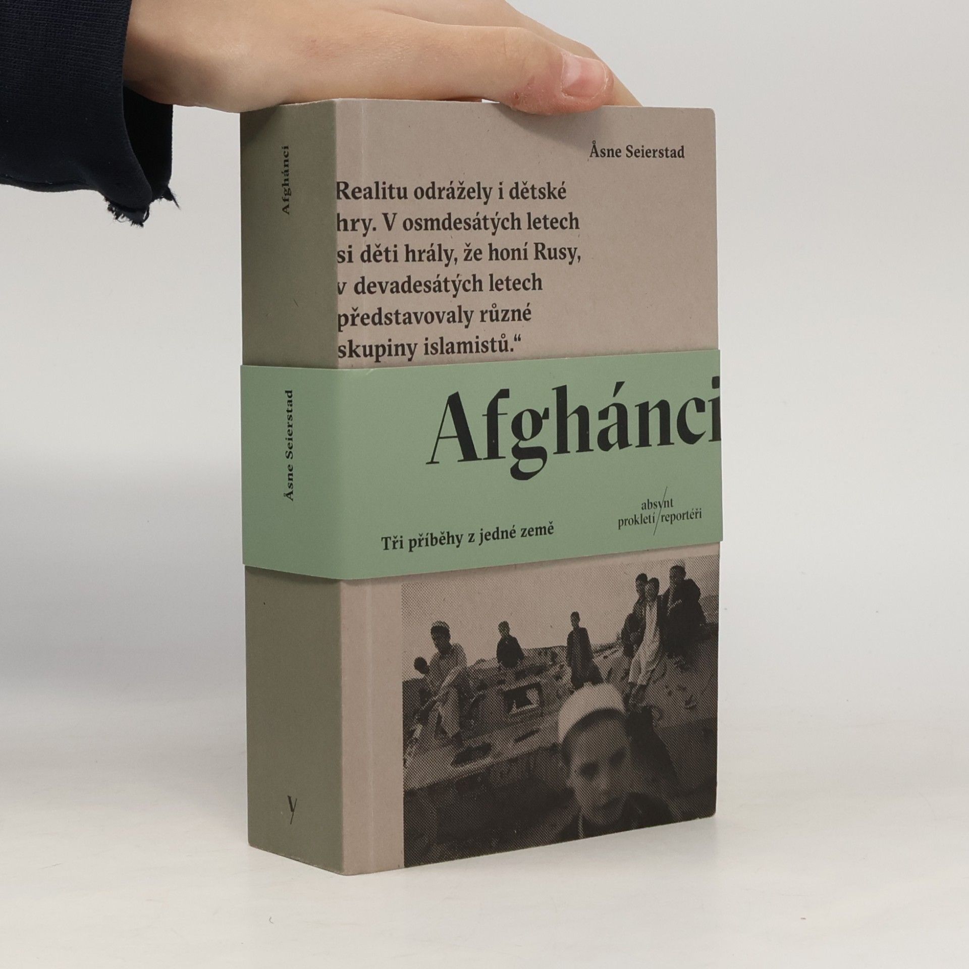Afghánci: Tři příběhy z jedné země