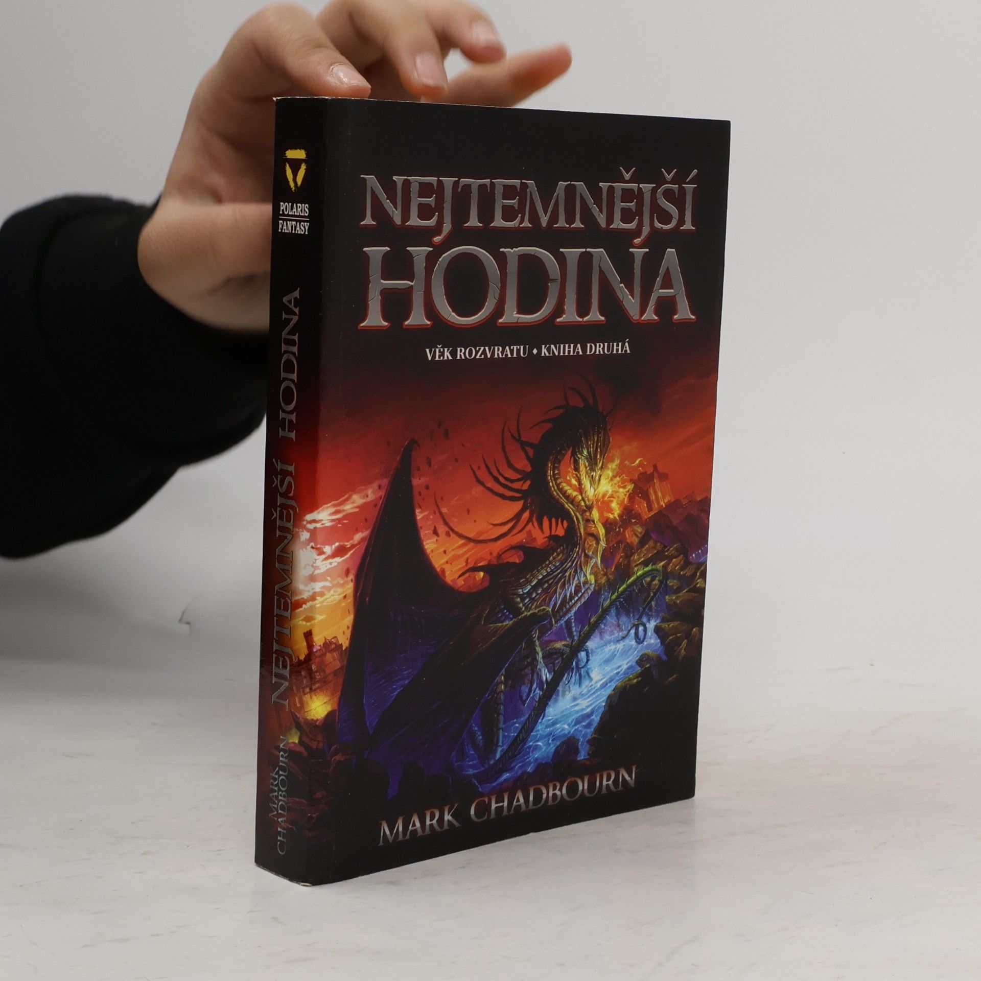 Věk rozvratu. Kniha druhá, Nejtemnější hodina