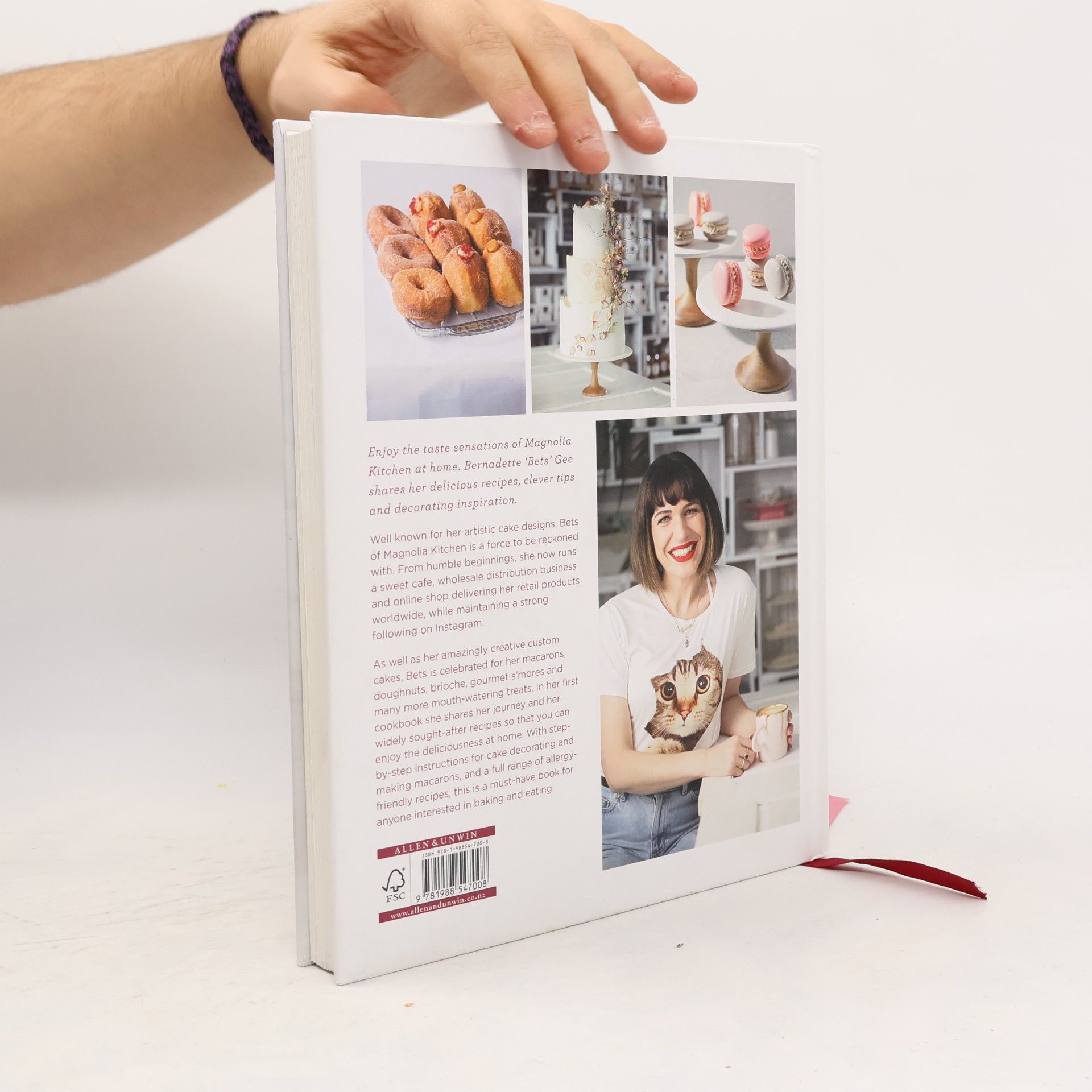 Bernadette Gee Magnolia Kitchen: Inspired Baking with Personality