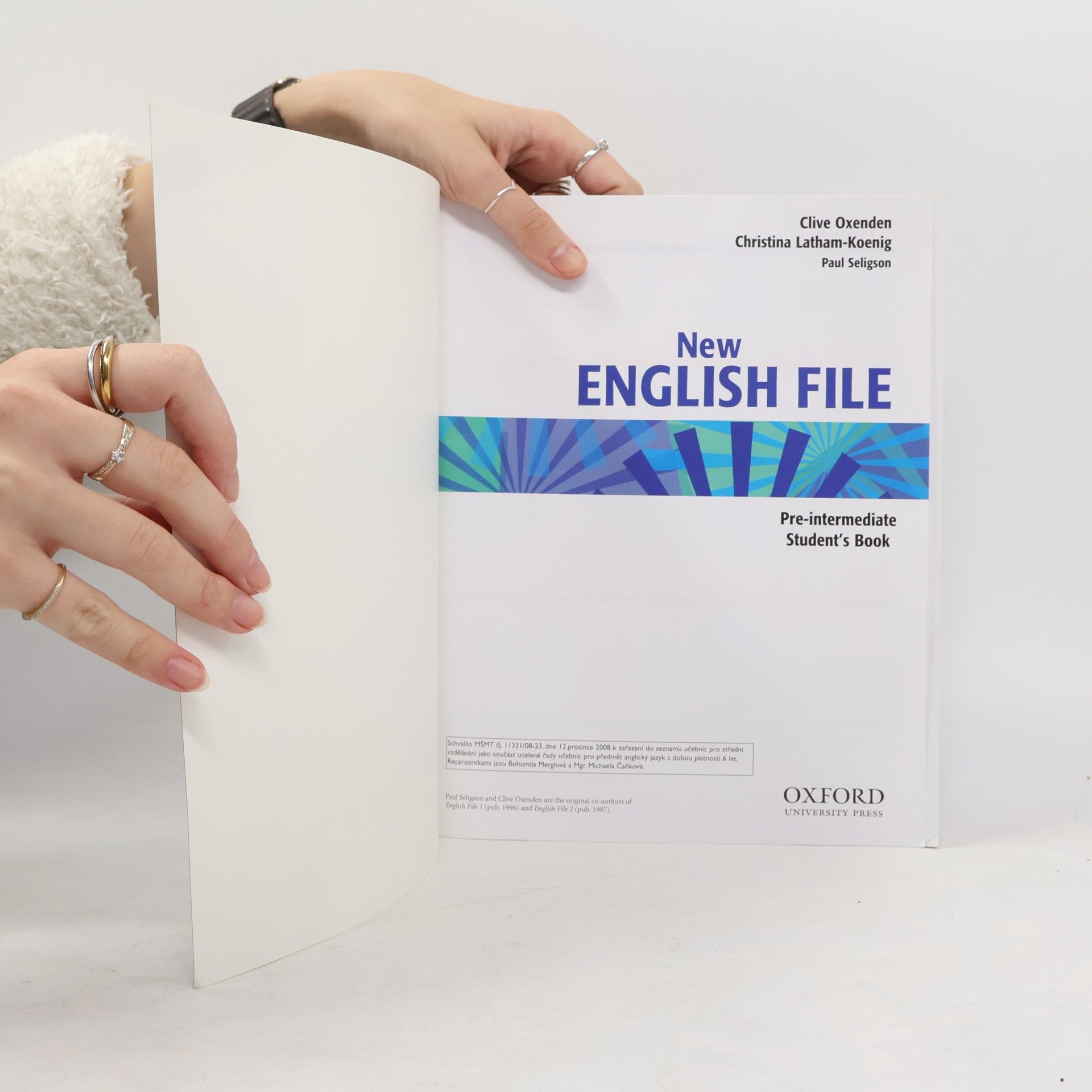 Clive Oxeden New English File. Pre-Intermediate