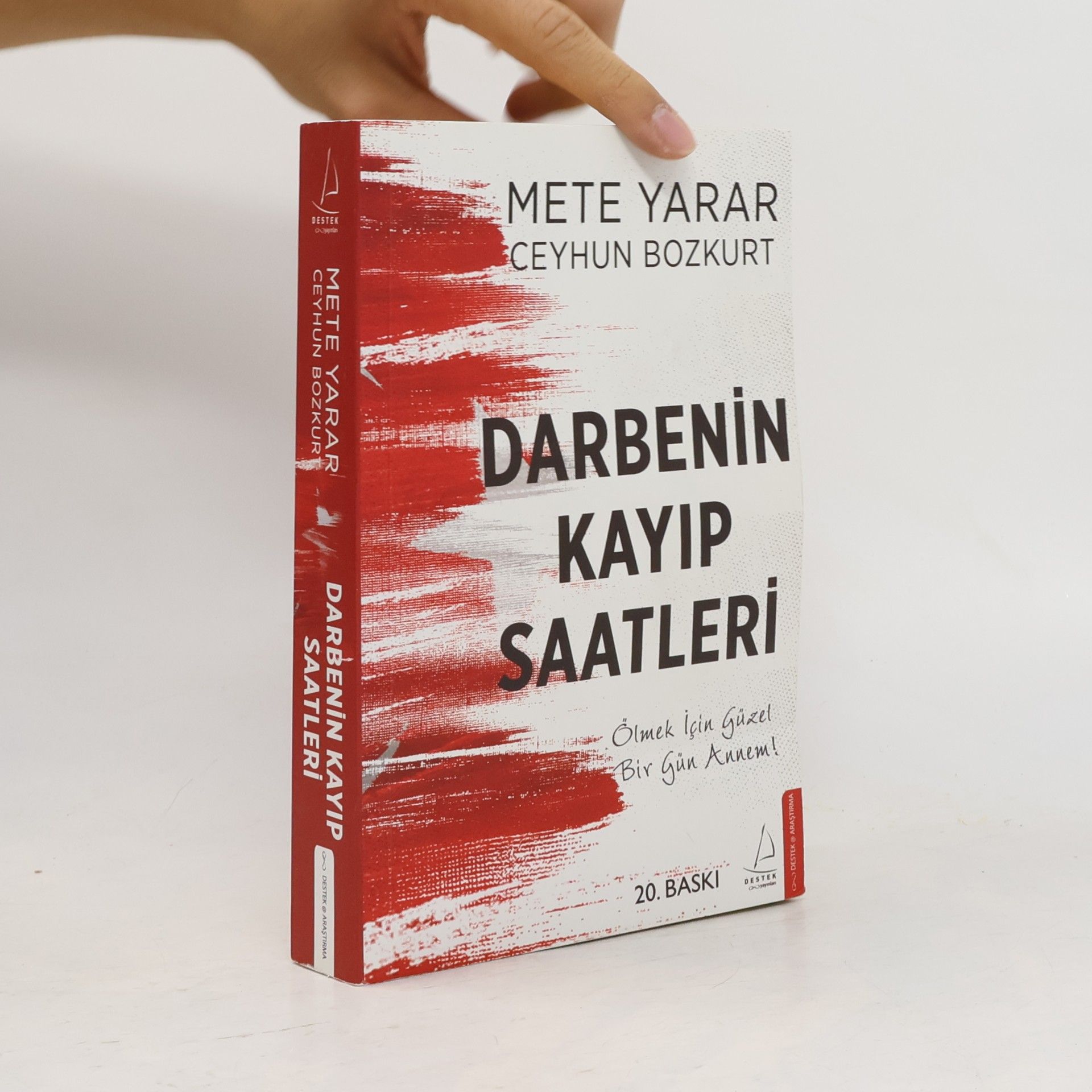 Darbenin Kayıp Saatleri