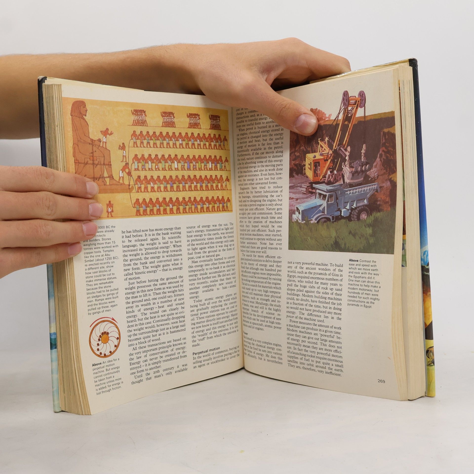 Various authors The Hamlyn children's encyclopedia in colour