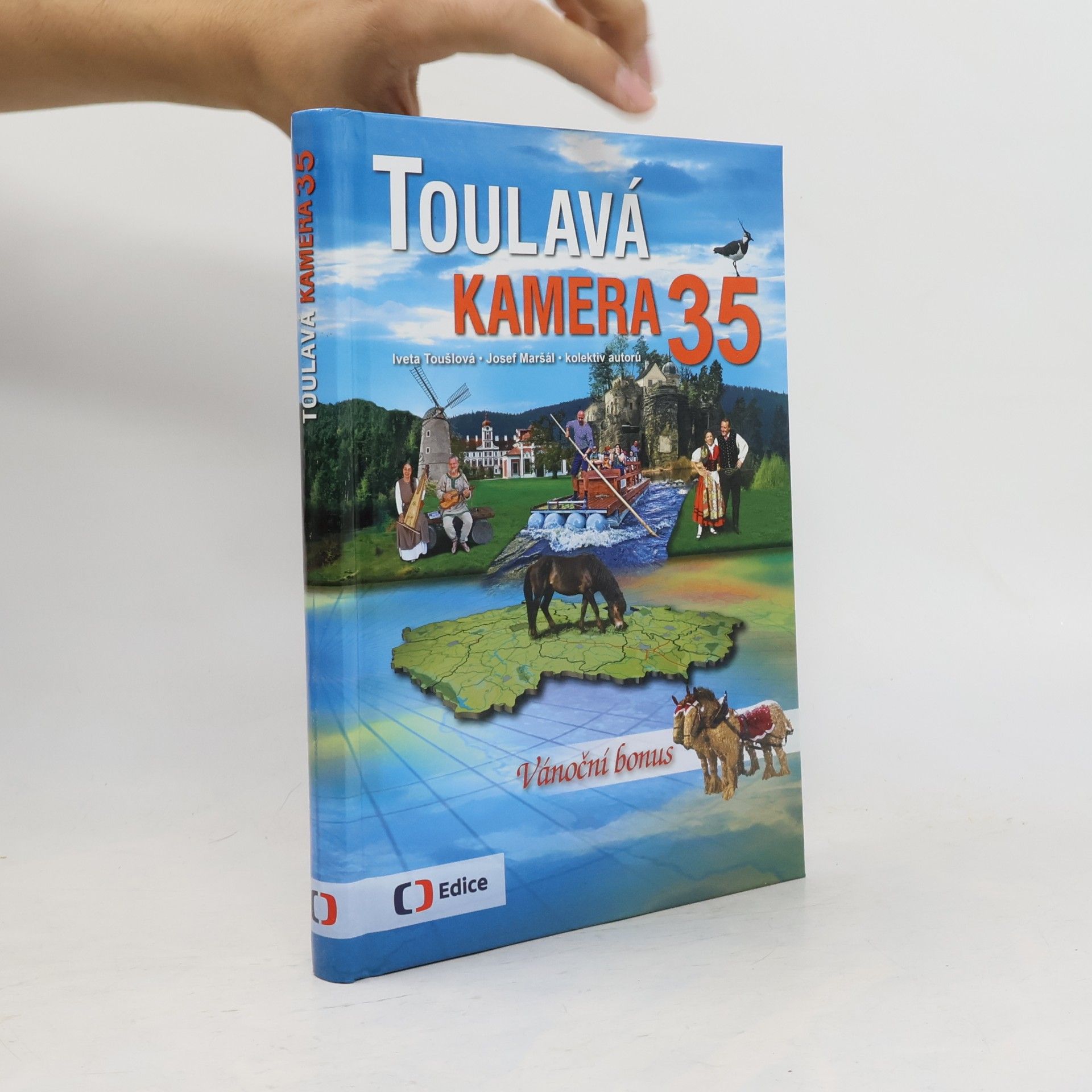 Toulavá kamera 35