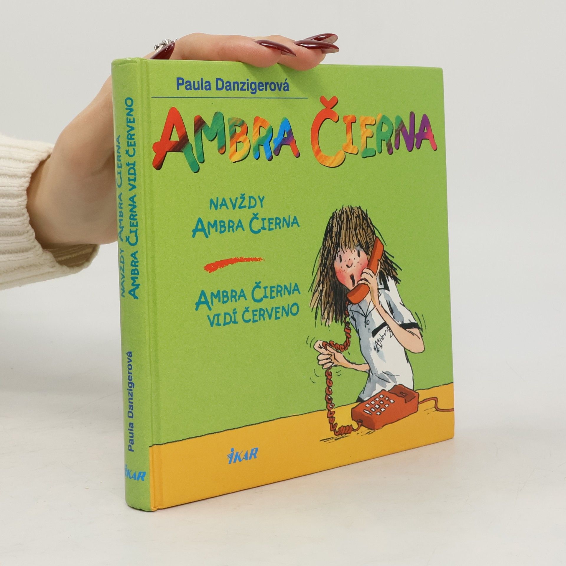 Ambra Čierna
