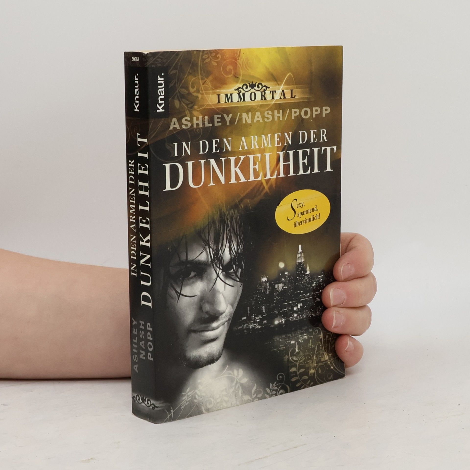 In den Armen der Dunkelheit