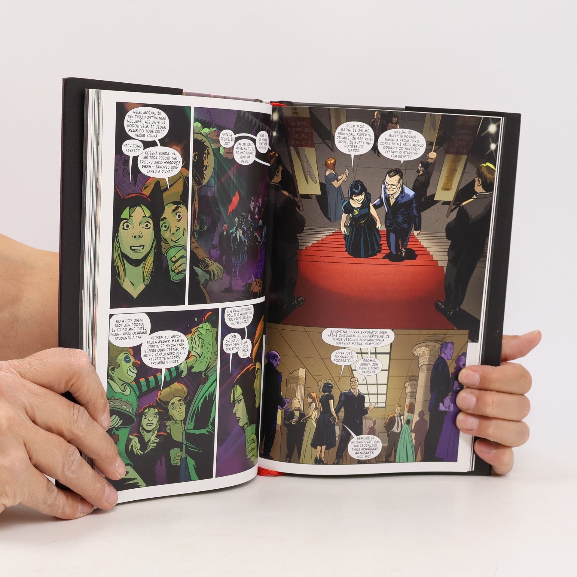 Jordie Bellaire Kousnutí