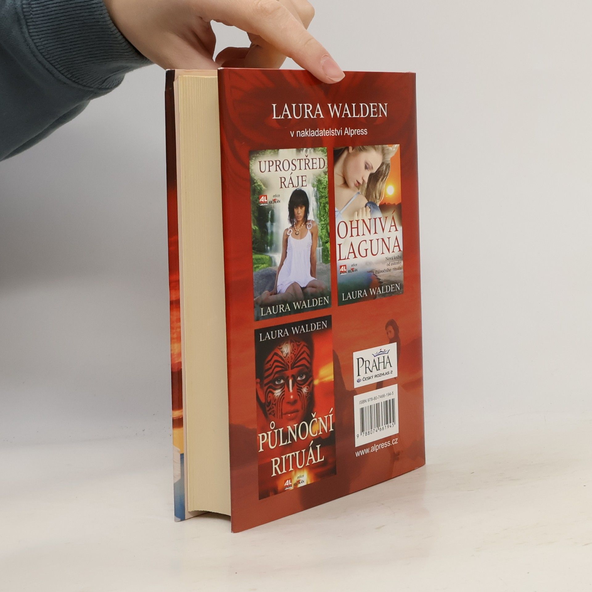 Laura Walden Posvátná přísaha