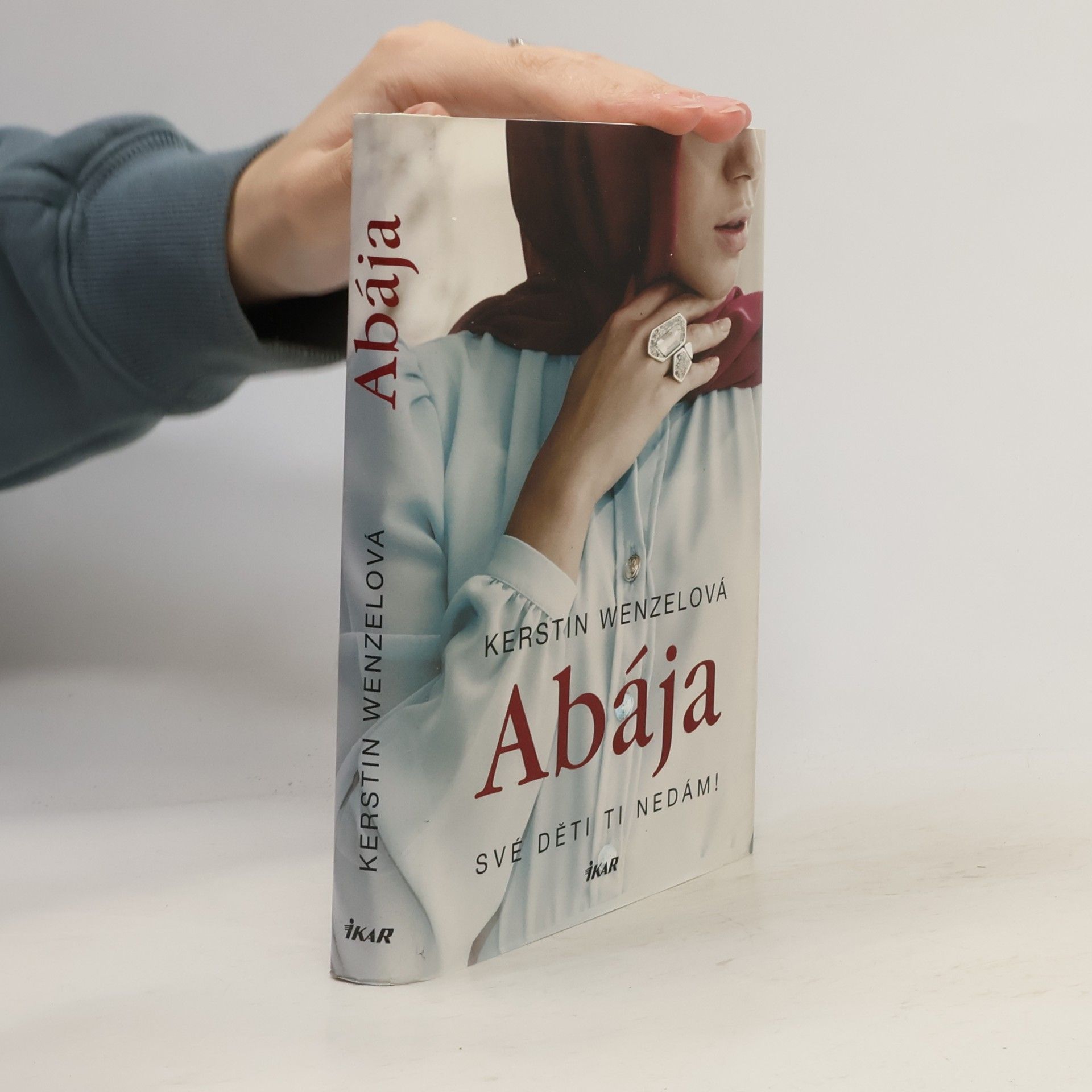 Abája : své děti ti nedám!